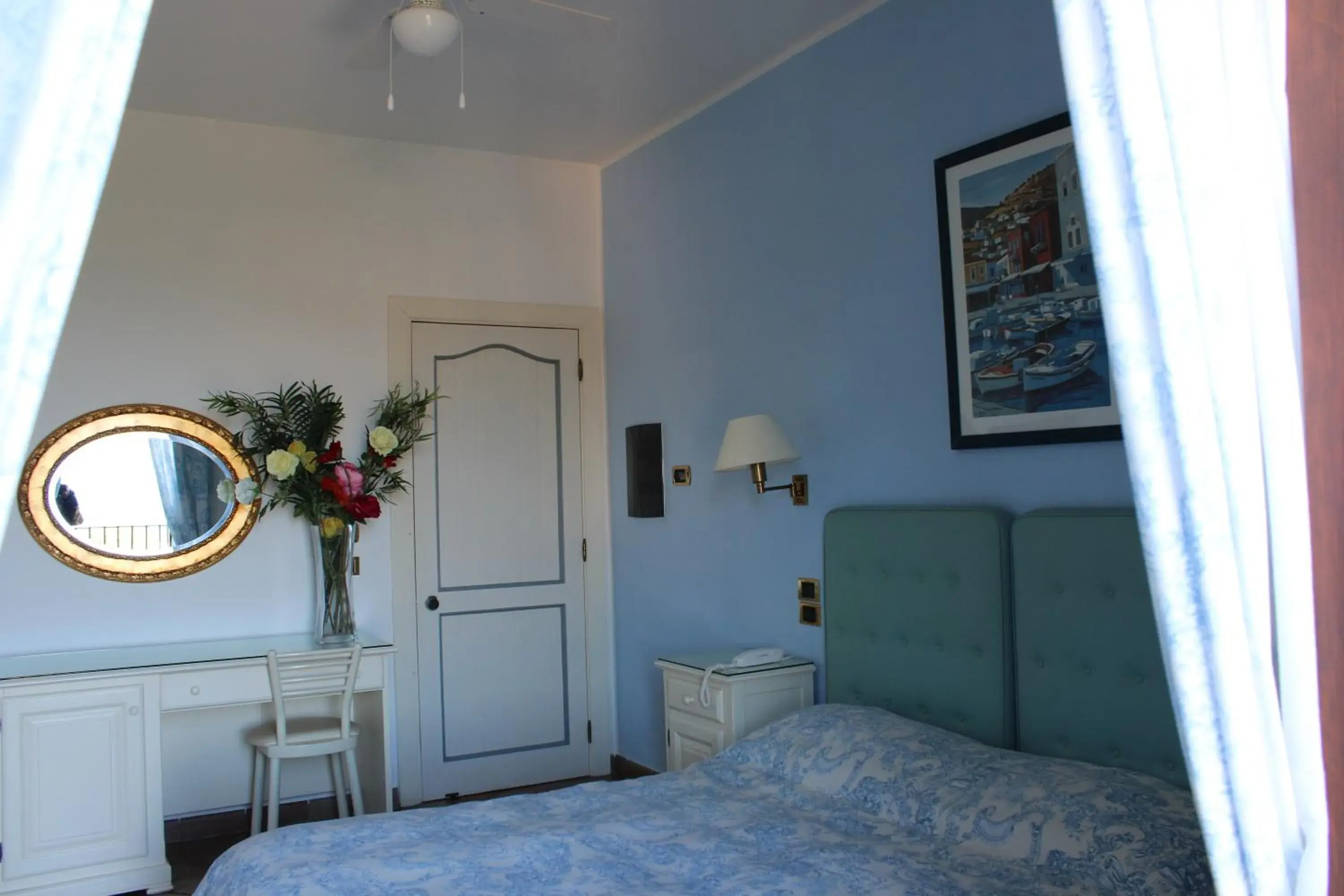 Bed in Hotel Hermitage Bed in Hotel Hermitage