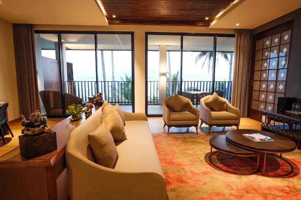 Living room in Ketapang Indah Hotel