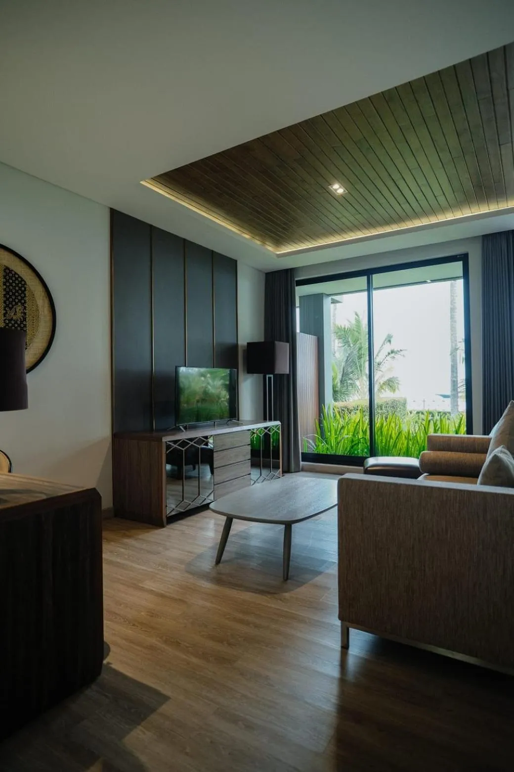 Living room in Ketapang Indah Hotel