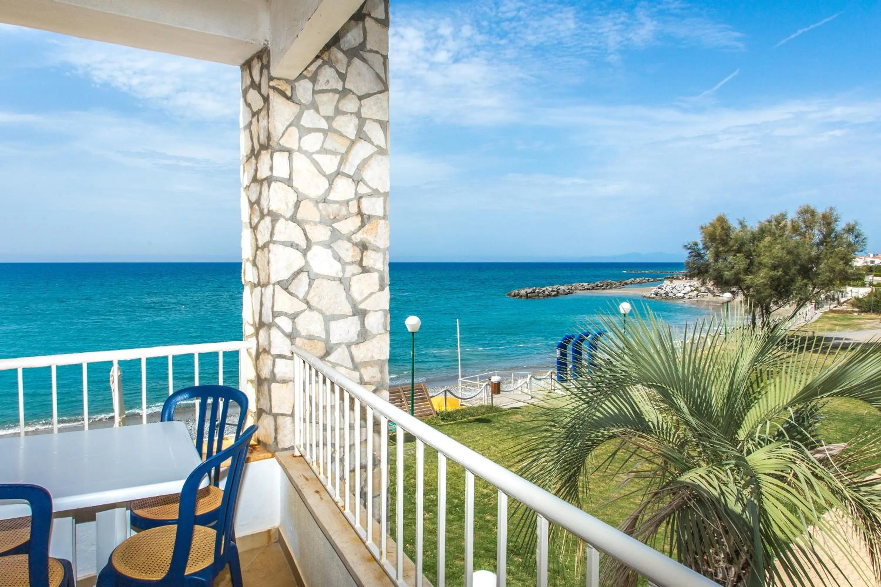 Sea view in Club Residence La Castellana Mare