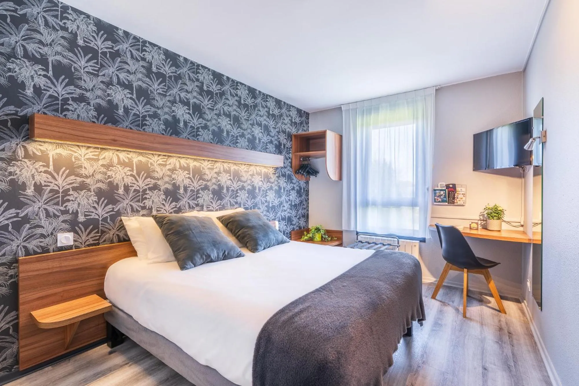 Logis Hôtel Restaurant Le Sainte Mère