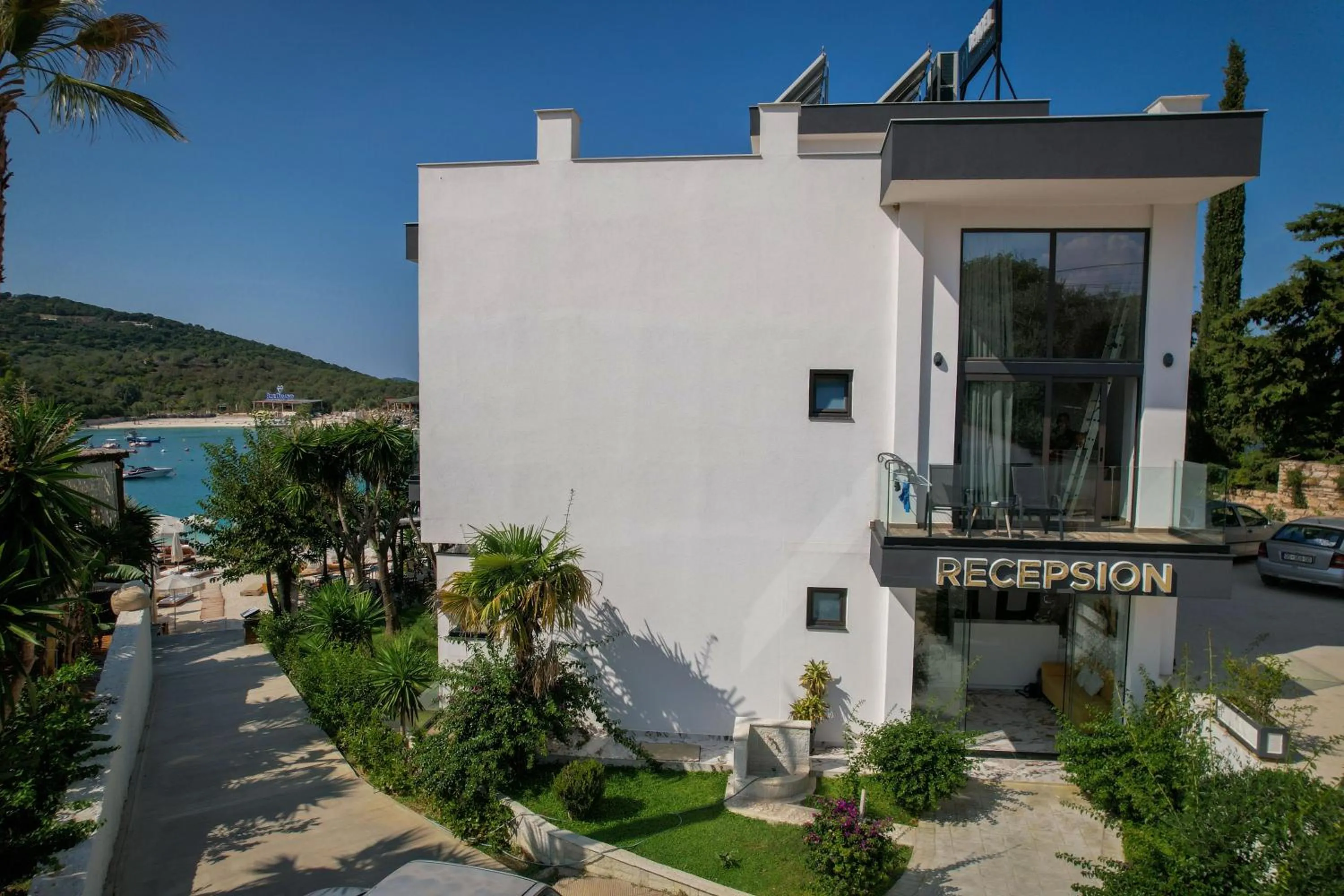 Property building in HOTEL DENOEL