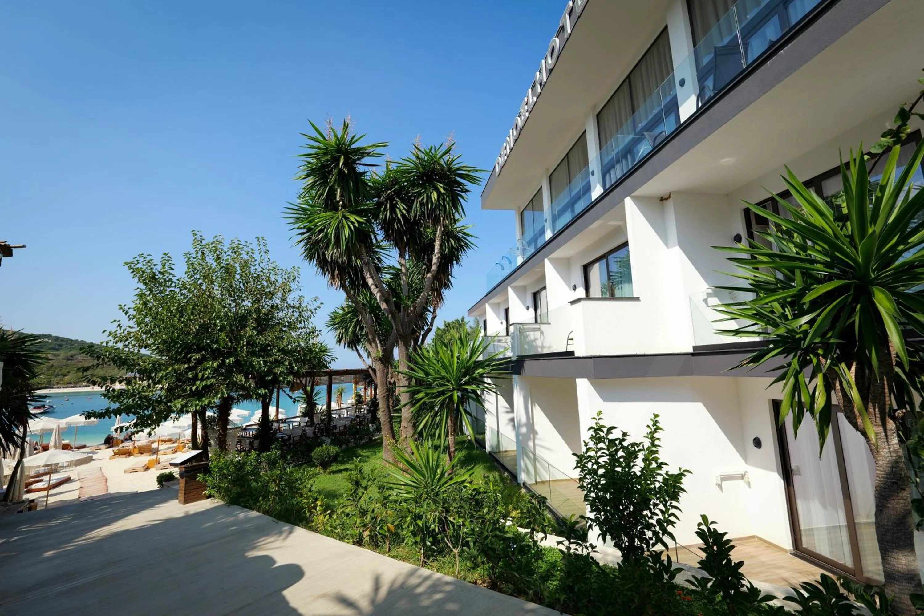 Property building in HOTEL DENOEL