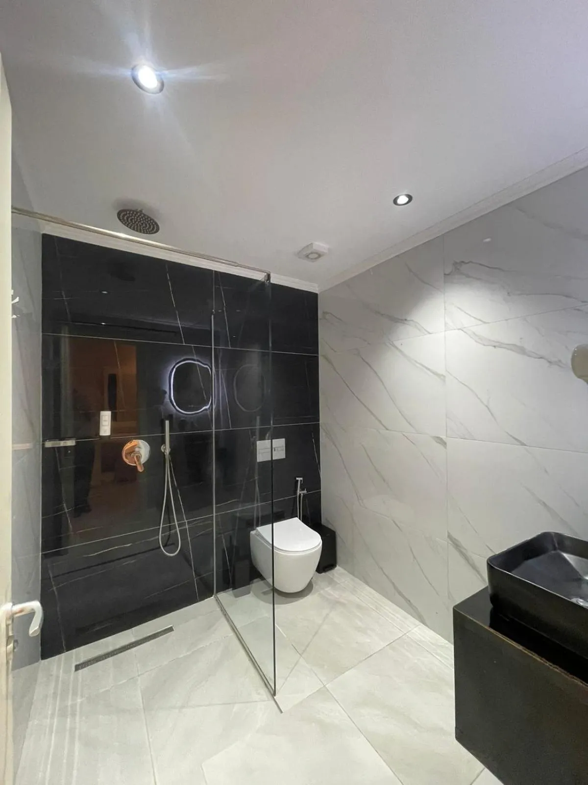 Bathroom in HOTEL DENOEL