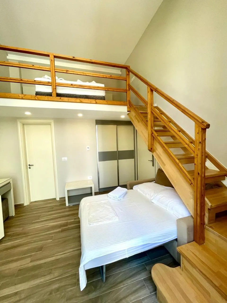 Bed in HOTEL DENOEL