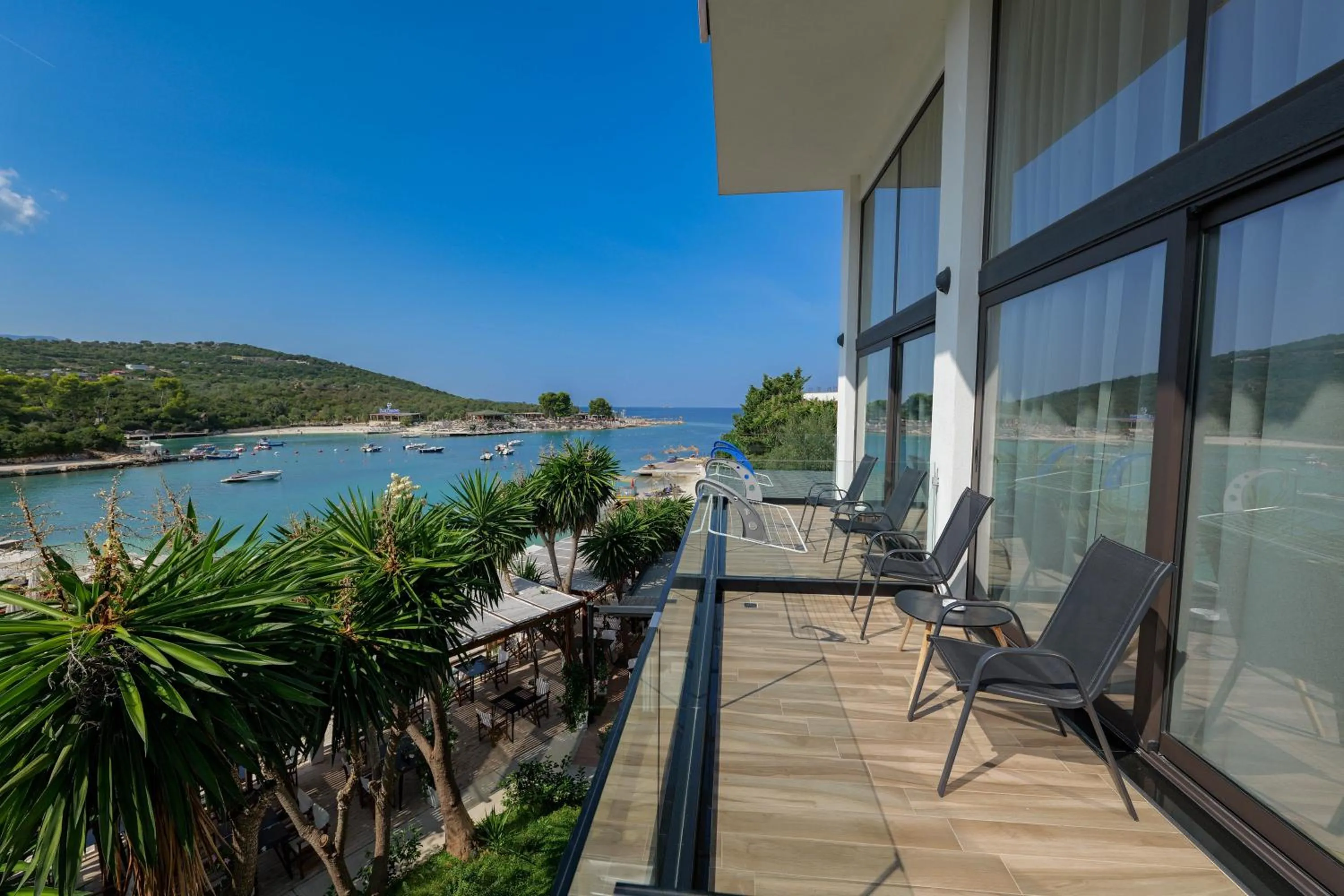Balcony/Terrace in HOTEL DENOEL