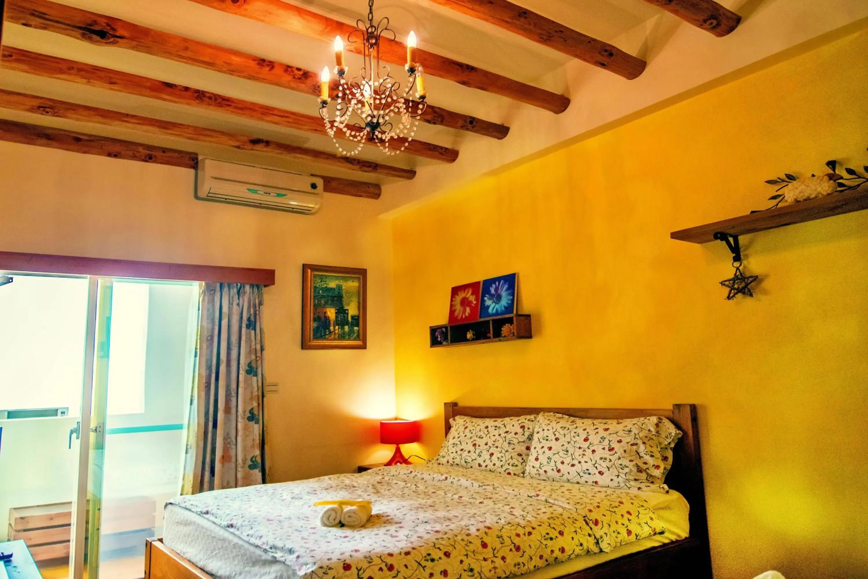 Bed in Seville Countrified B&B