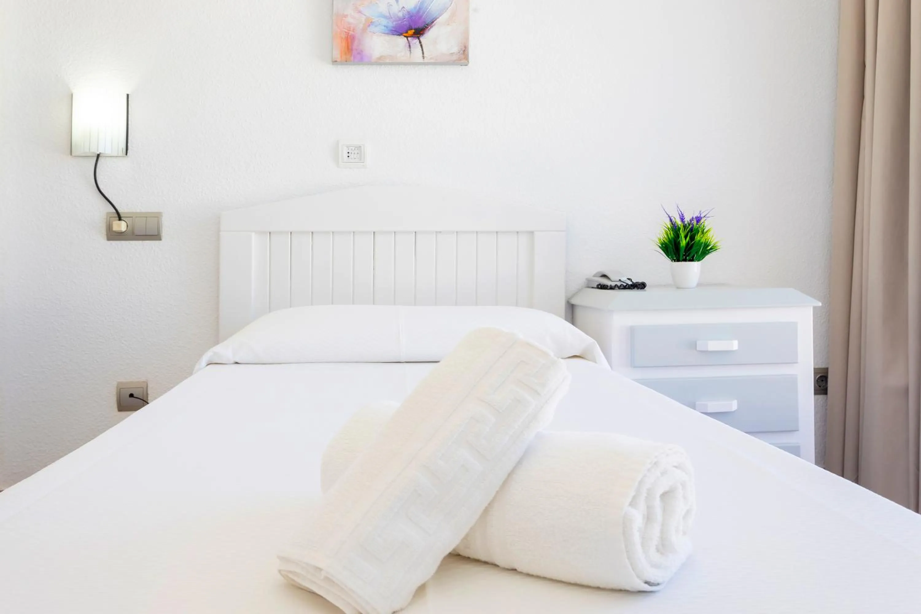 Bed in Hostal Molins Park