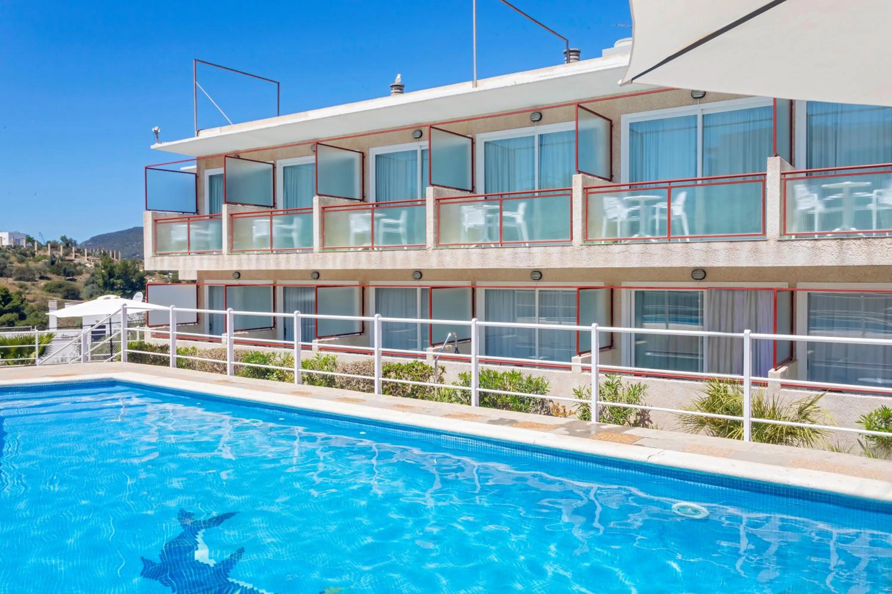 Property building in Hostal Molins Park