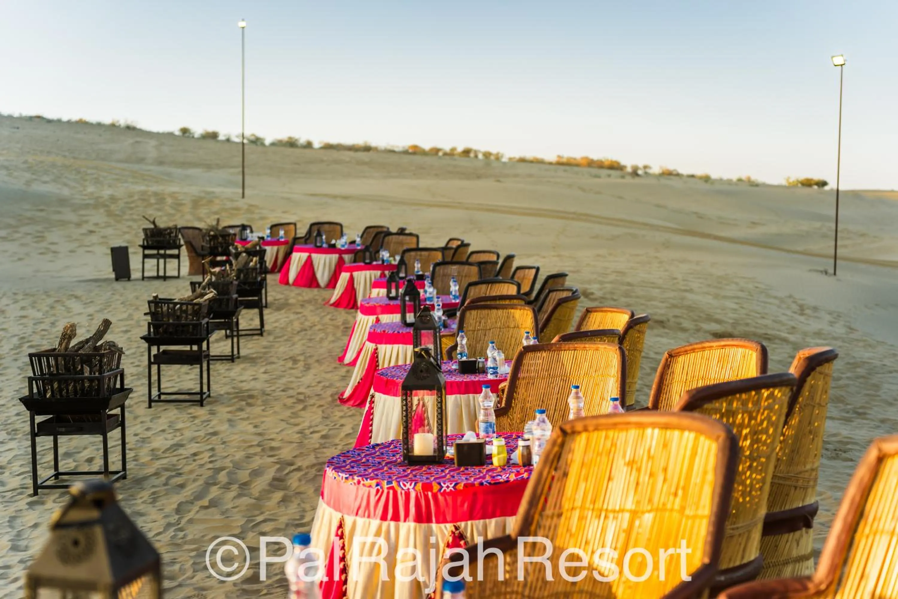 Restaurant/places to eat in Pal Rajah Desert Camp