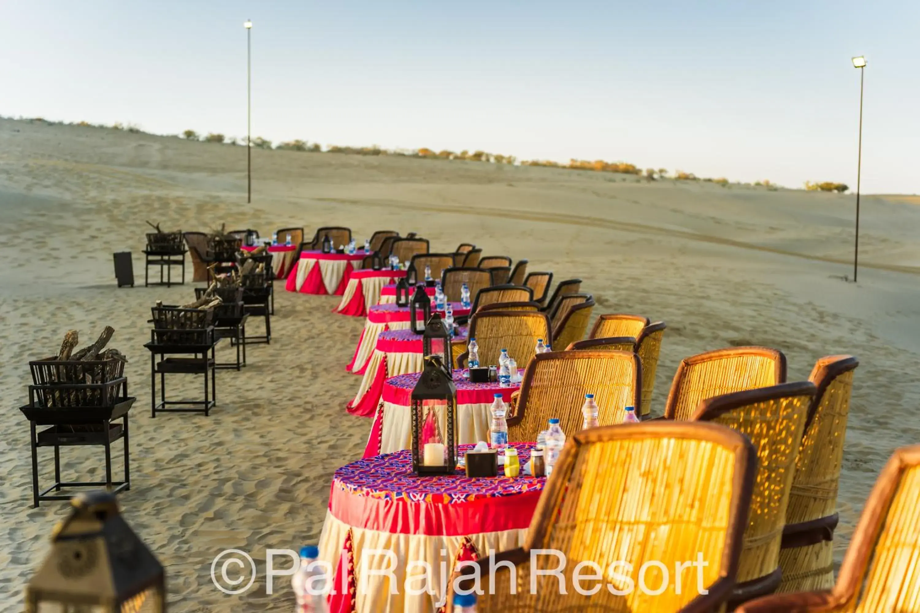 Restaurant/places to eat in Pal Rajah Desert Camp Restaurant/places to eat in Pal Rajah Desert Camp