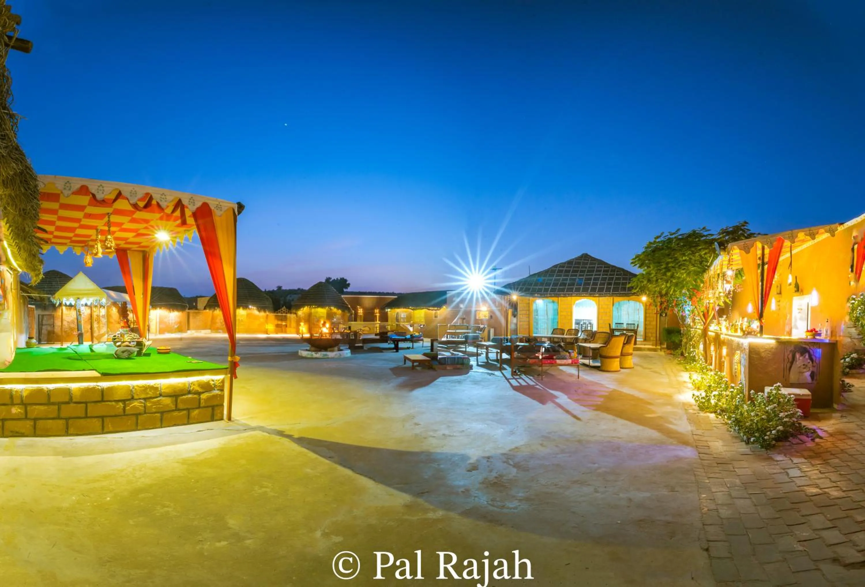 Inner courtyard view in Pal Rajah Desert Camp
