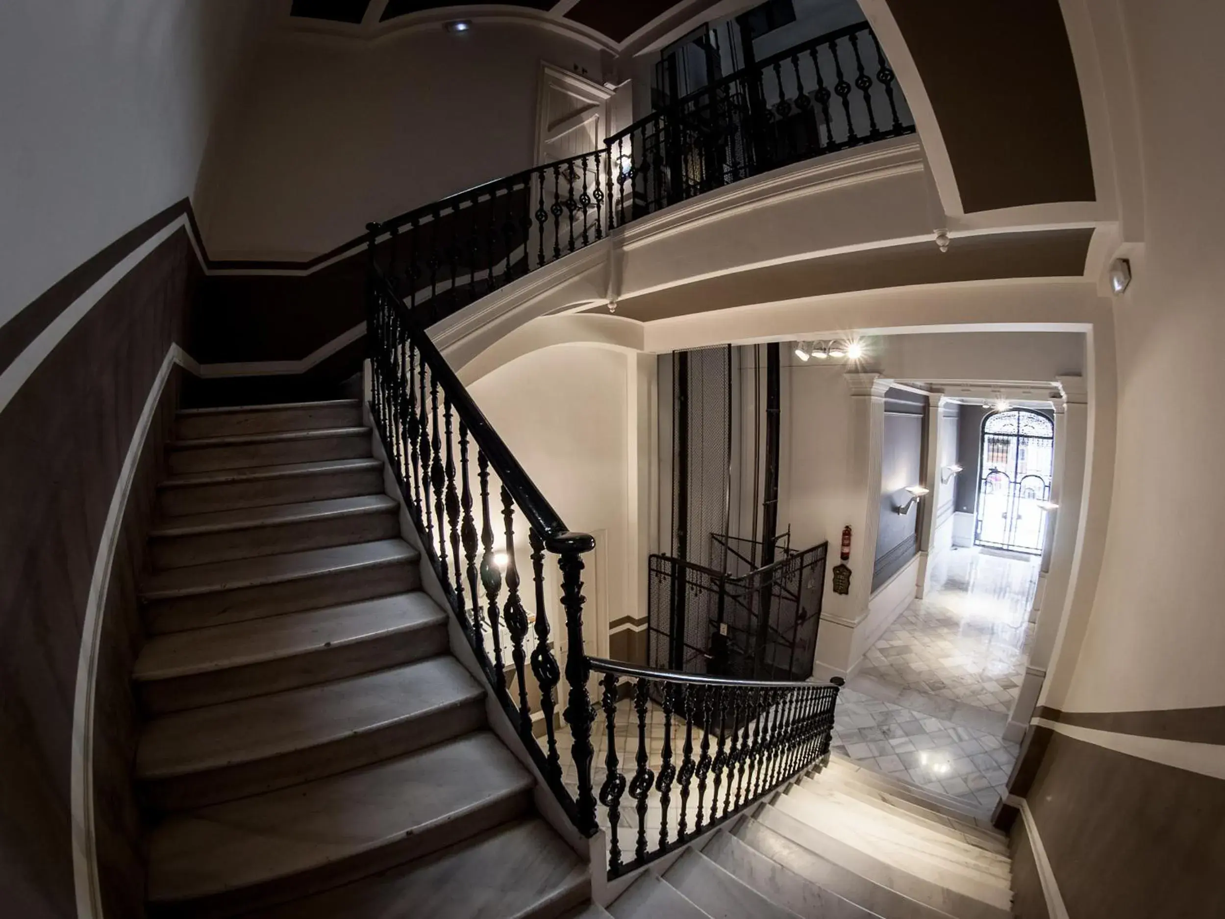 Facade/entrance in Mihlton Barcelona Boutique B&B Facade/entrance in Mihlton Barcelona Boutique B&B