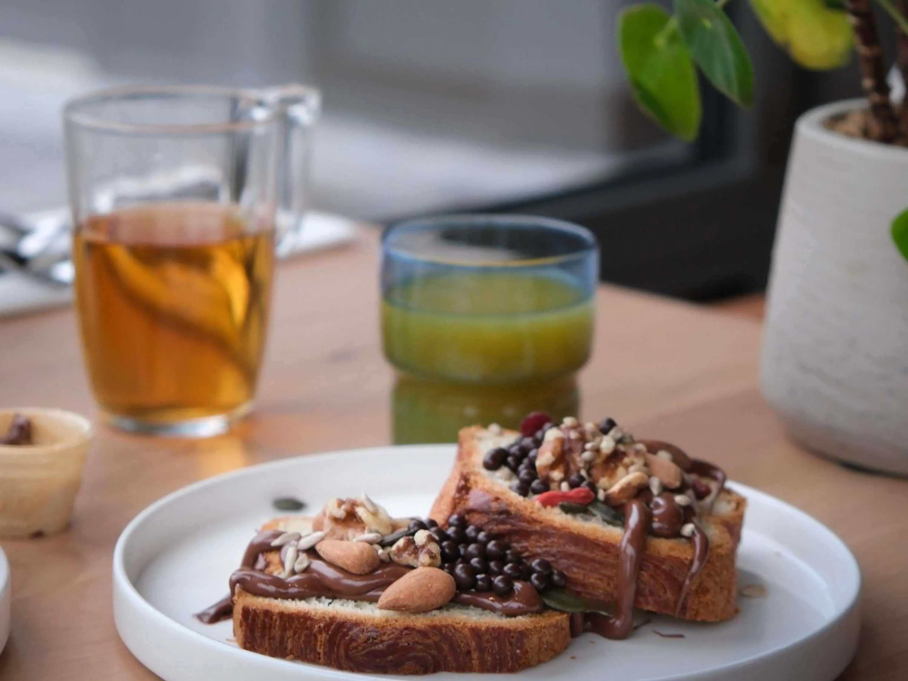 Breakfast in Mercure Saint Omer Centre Gare