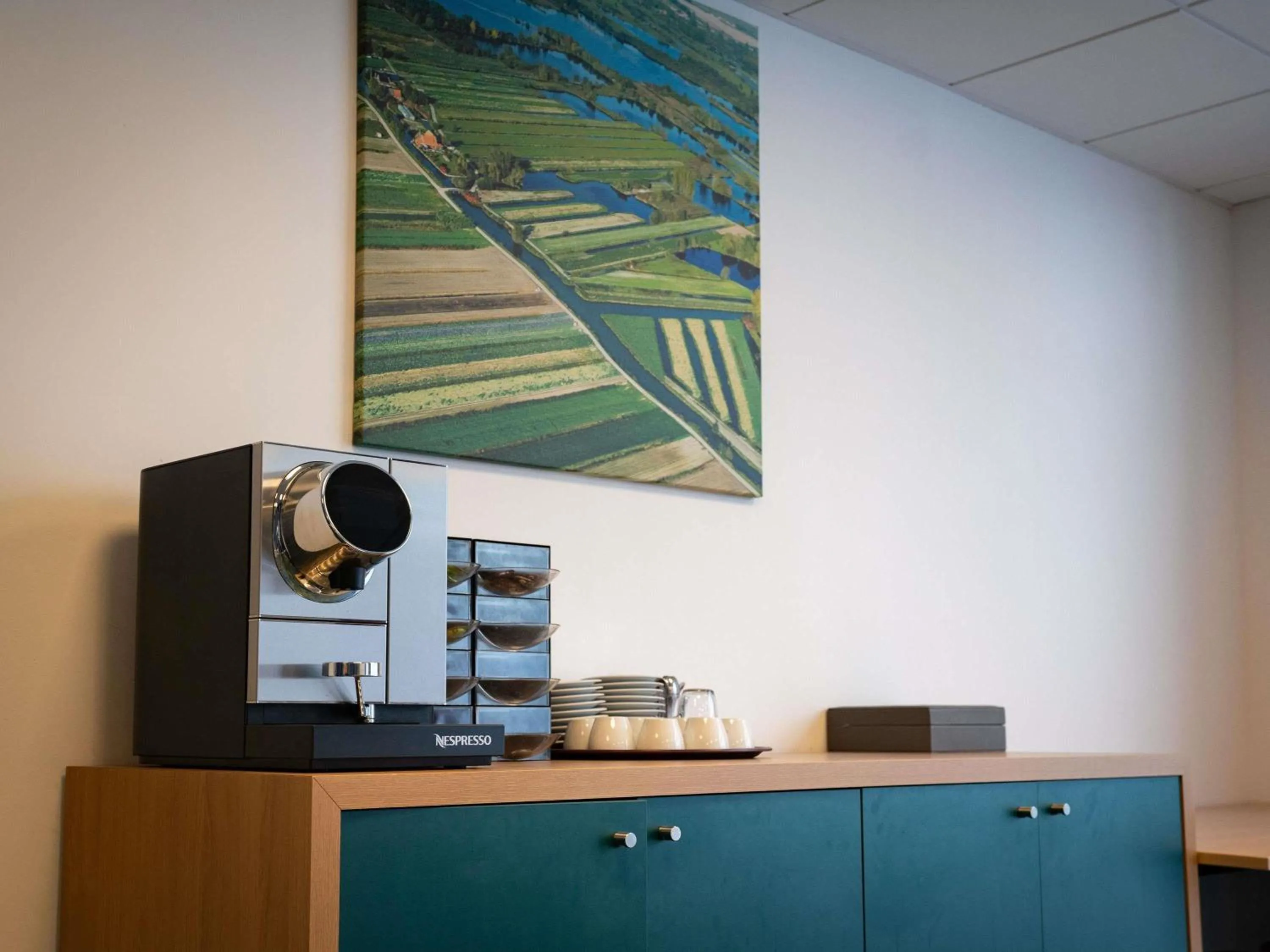 Meeting/conference room in Mercure Saint Omer Centre Gare