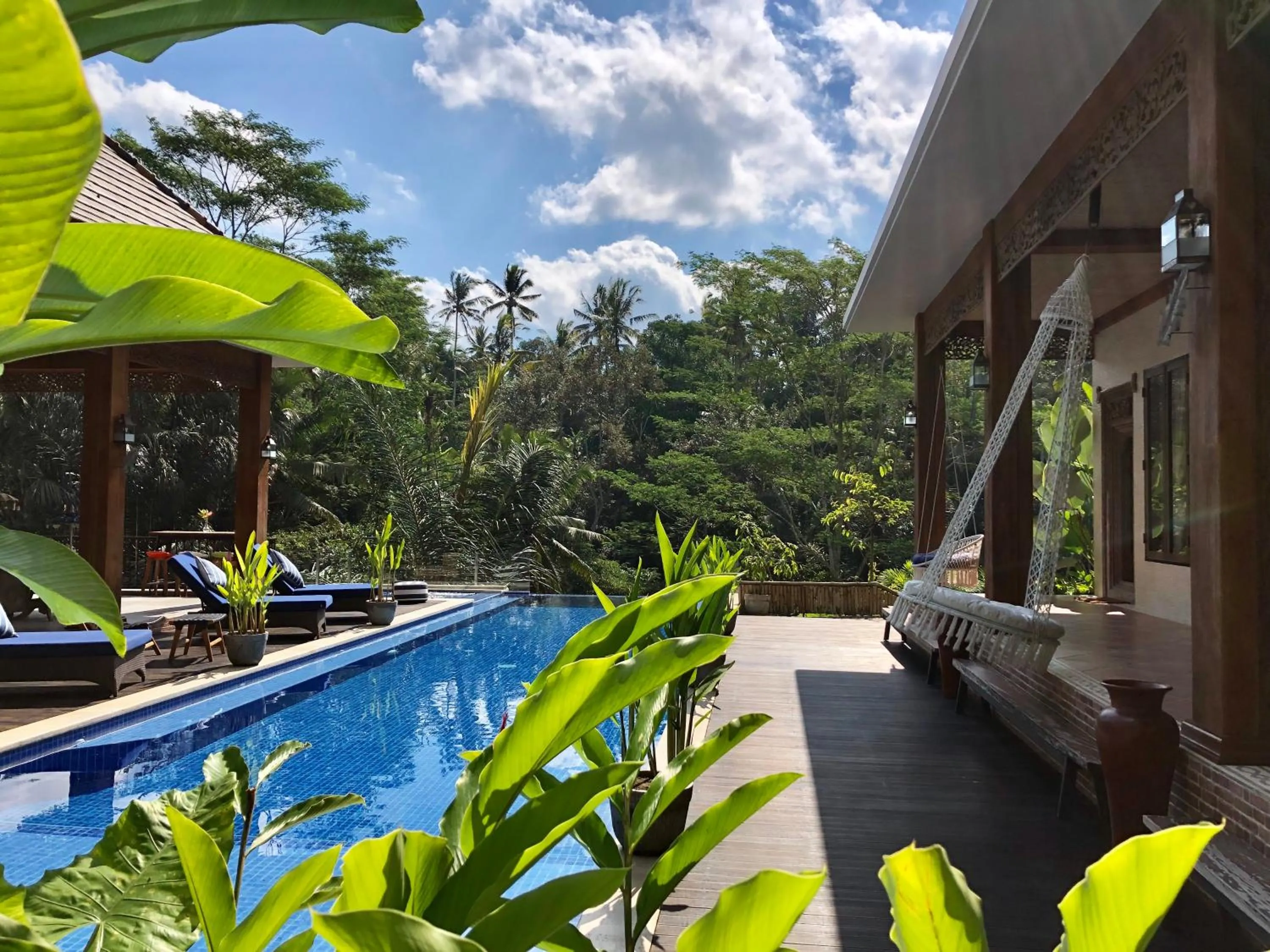 Swimming pool in Puri Kasih Gottlieb