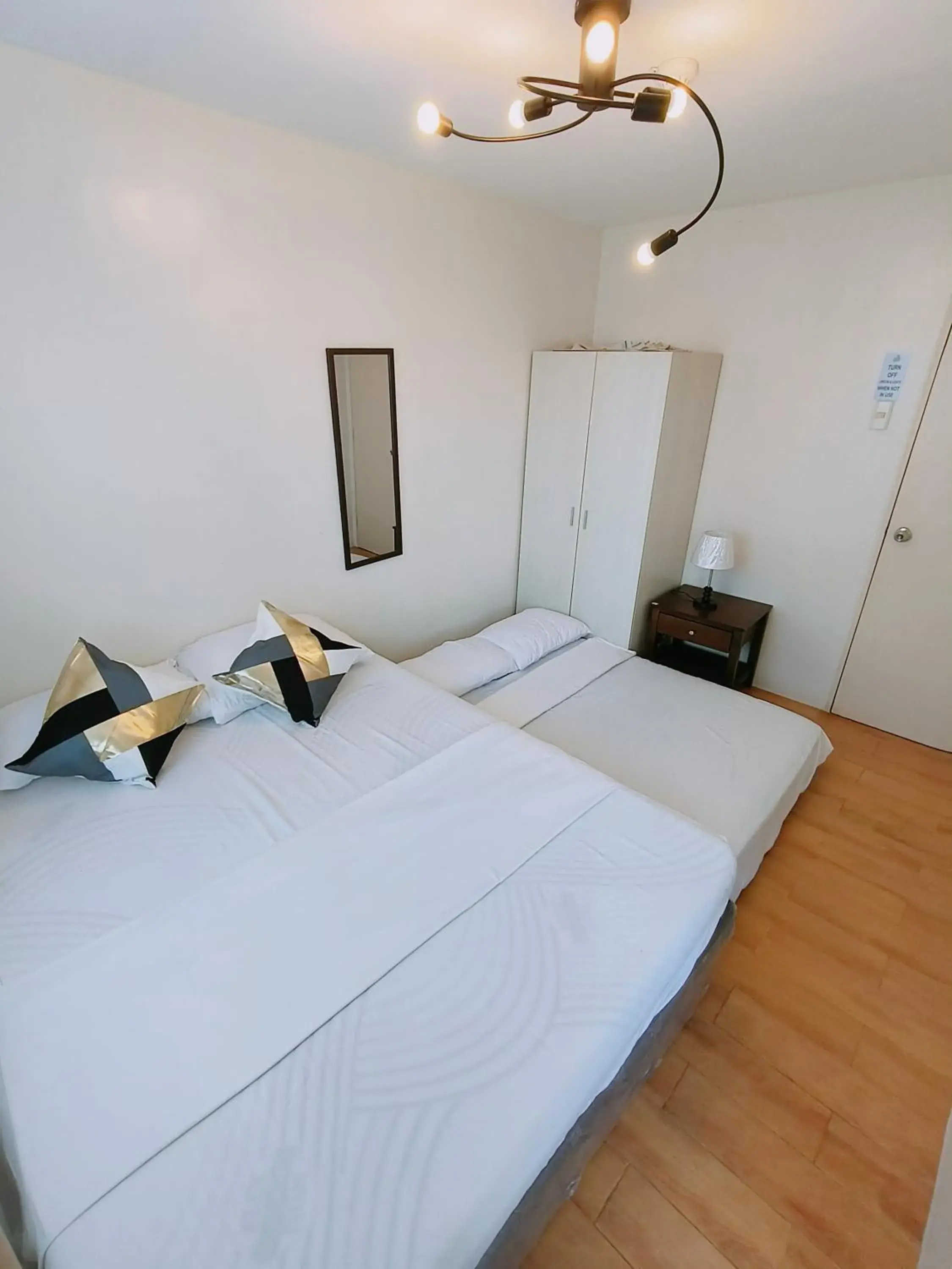 Bed in Davao Condo 2BR Pool Wifi Netflix Bed in Davao Condo 2BR Pool Wifi Netflix