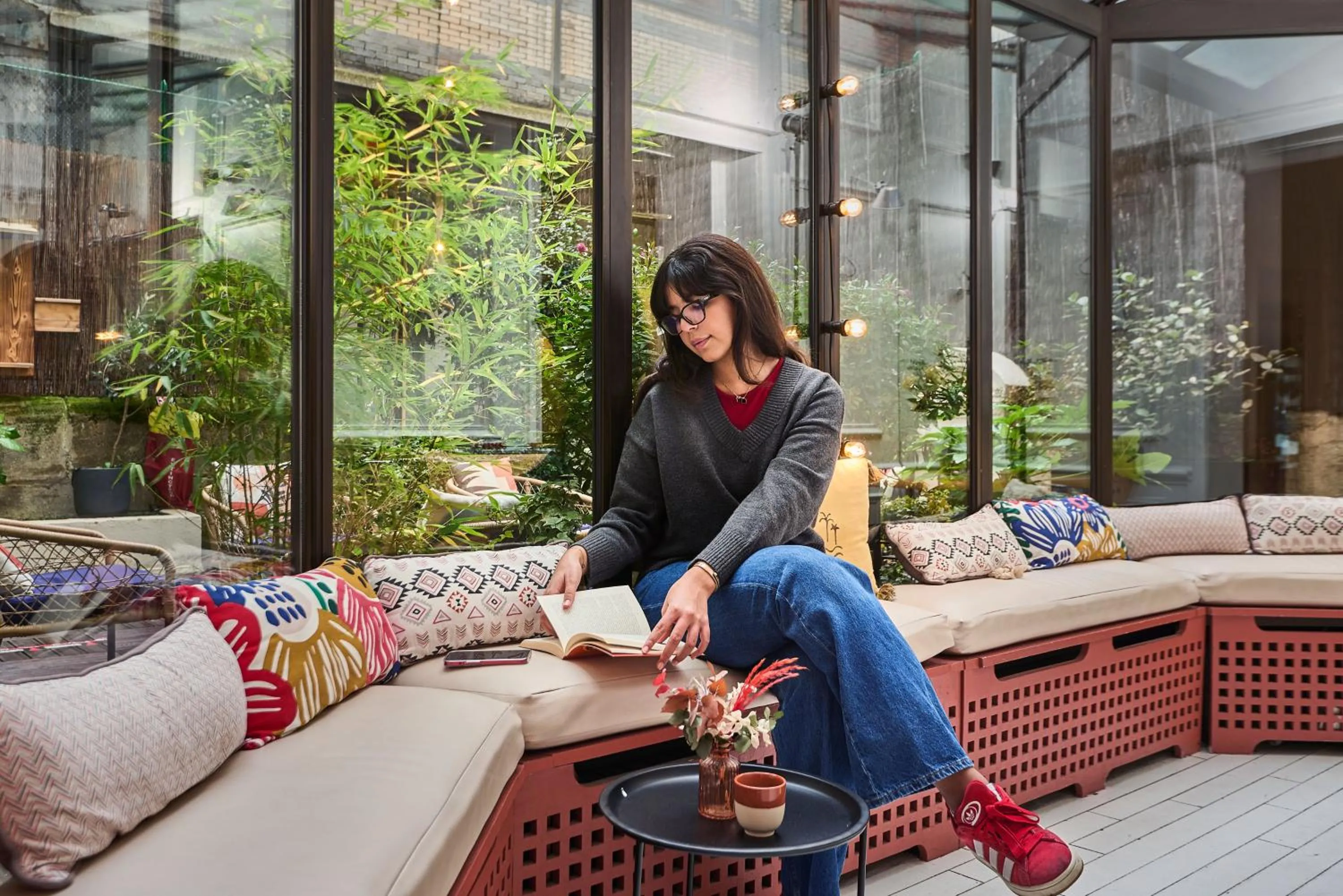 Patio in Hotel Cervantes by Happyculture