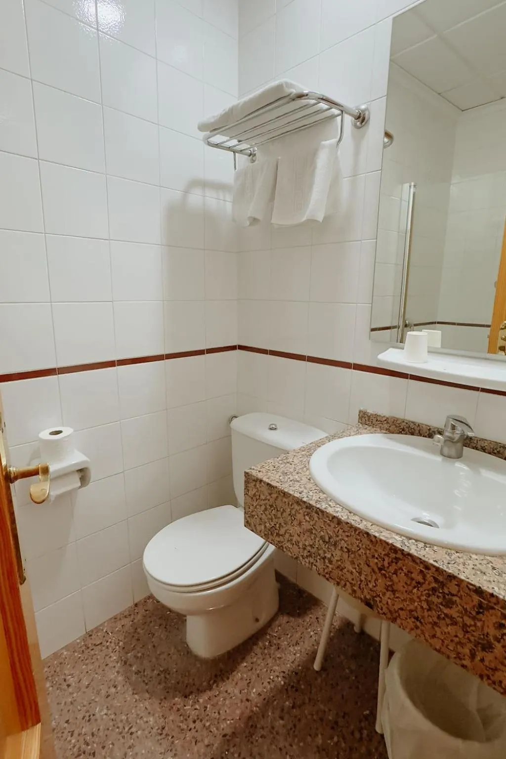 Bathroom in Hotel Anna