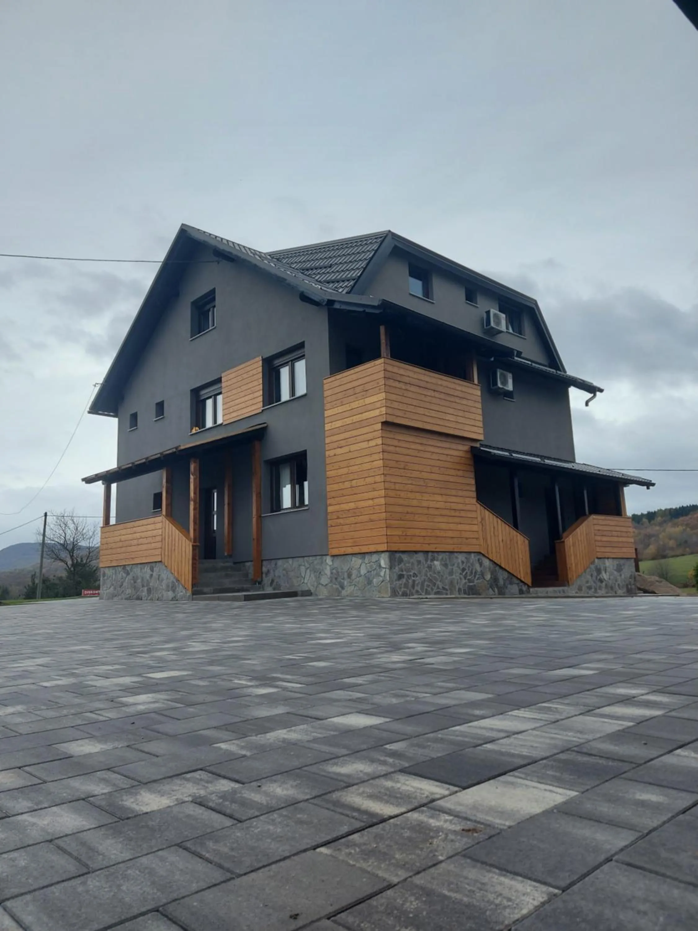 Property building in 4 Seasons Guest House