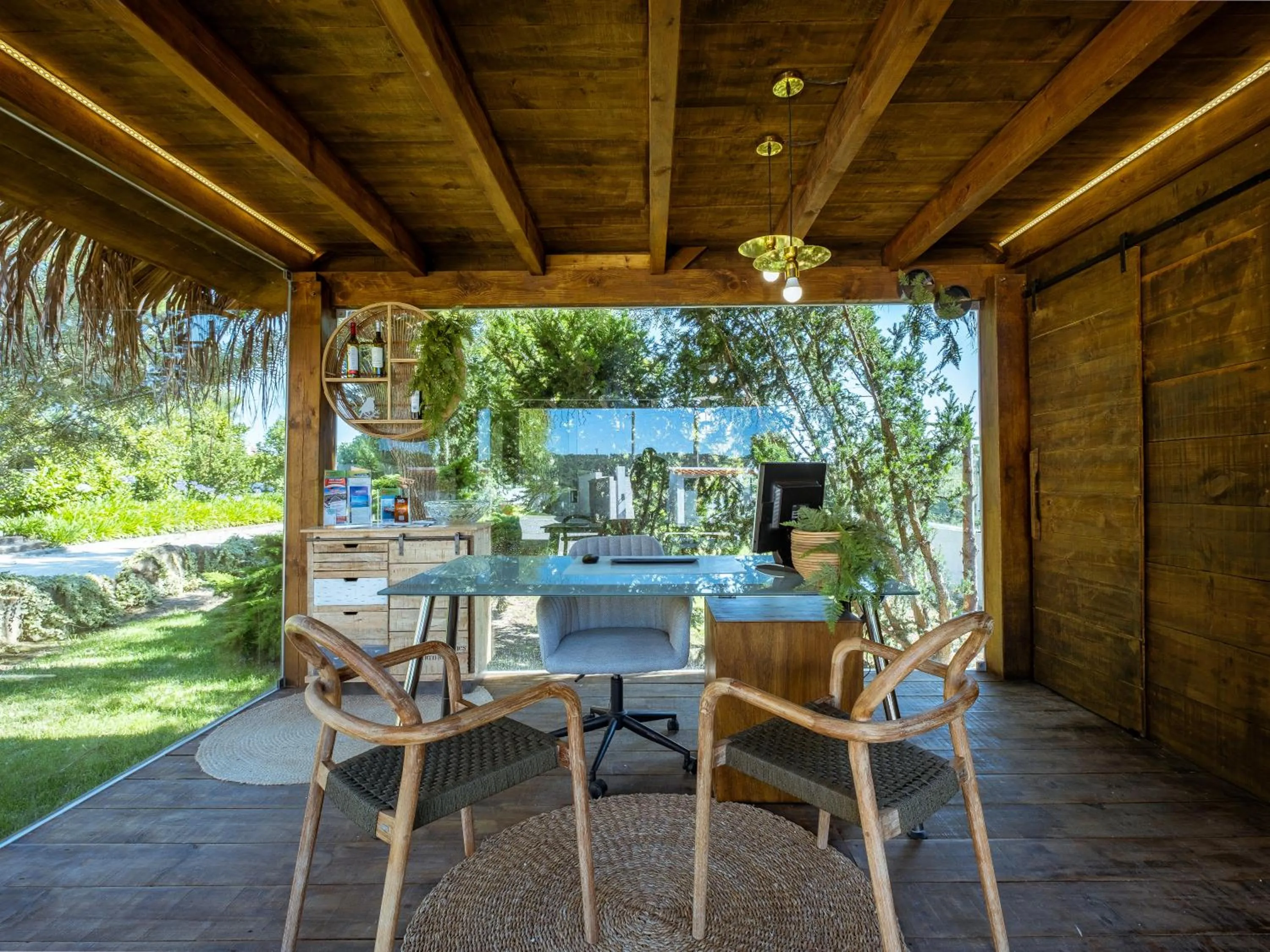 Property building in Vale Pisco