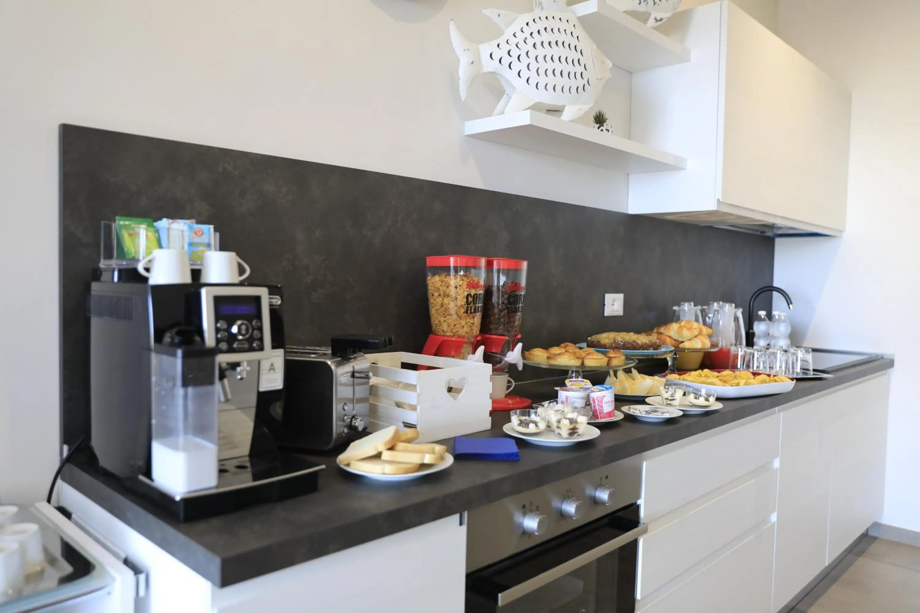 Food and drinks in Baia Azzurra B&B