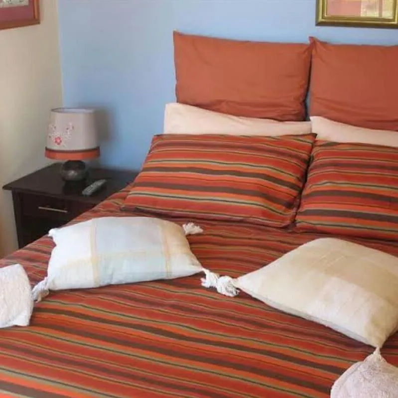 Bottlenose B&B