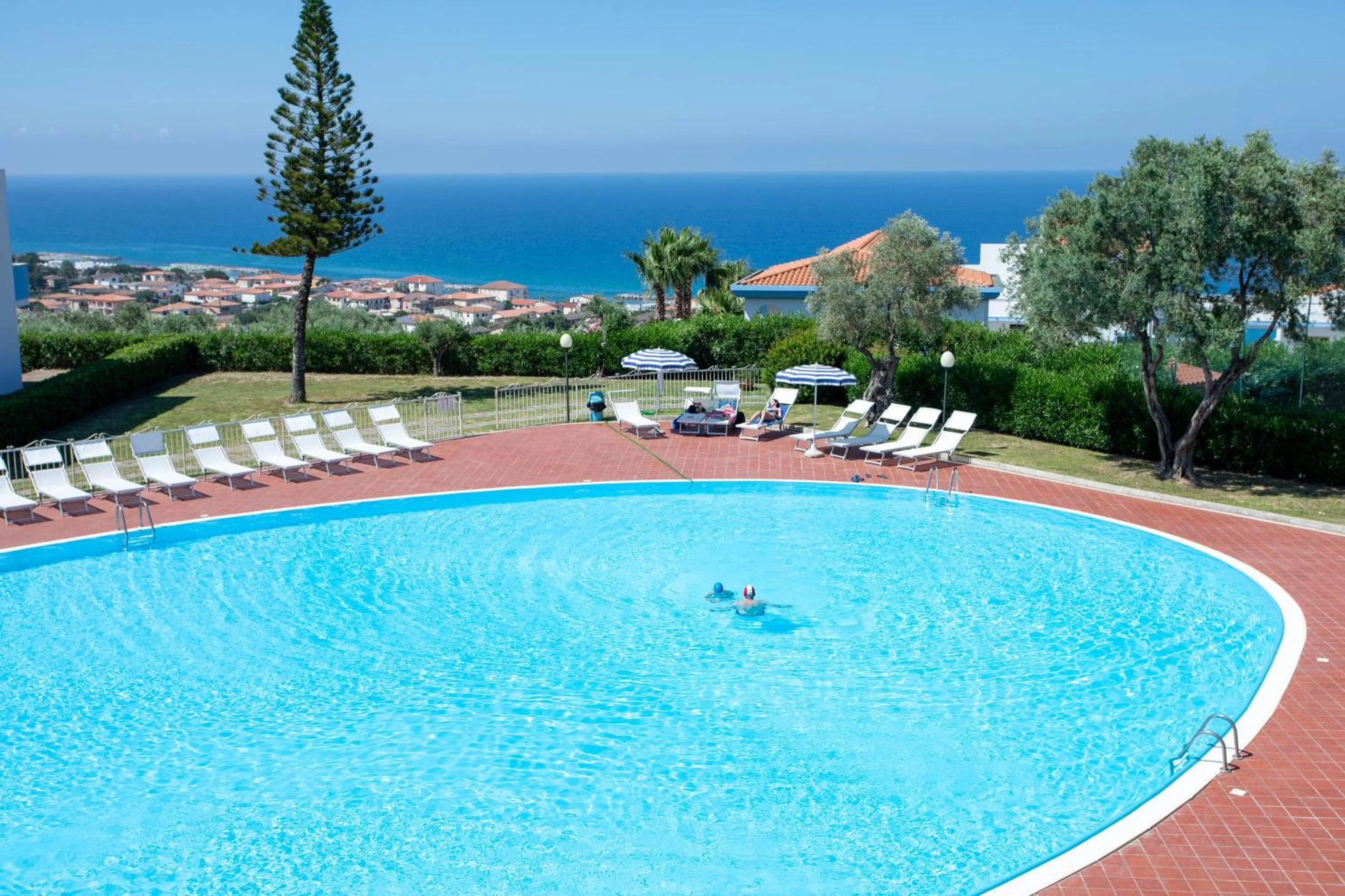 Swimming pool in Hotel La Castellana