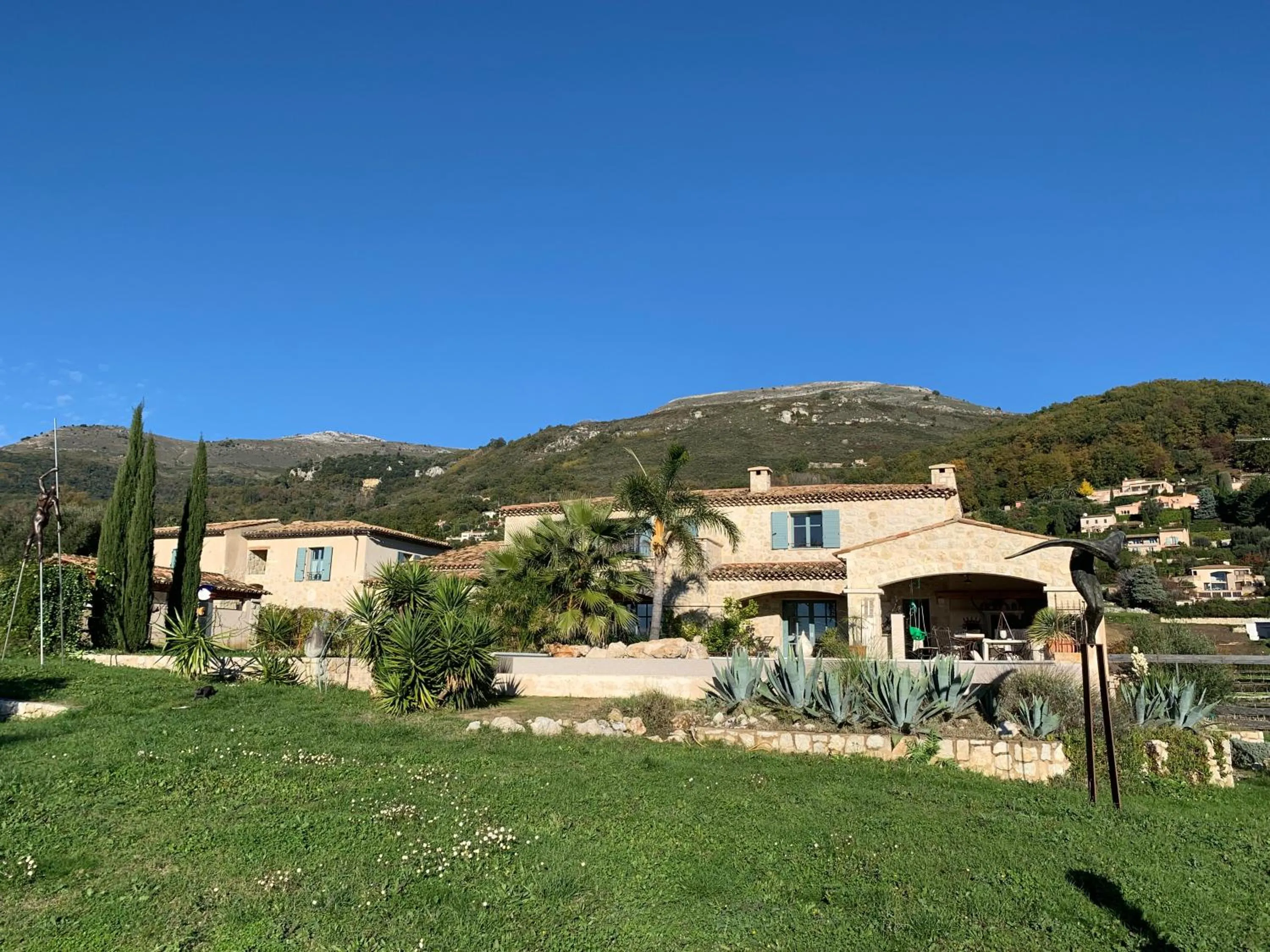 Property building in Les 4 éléments