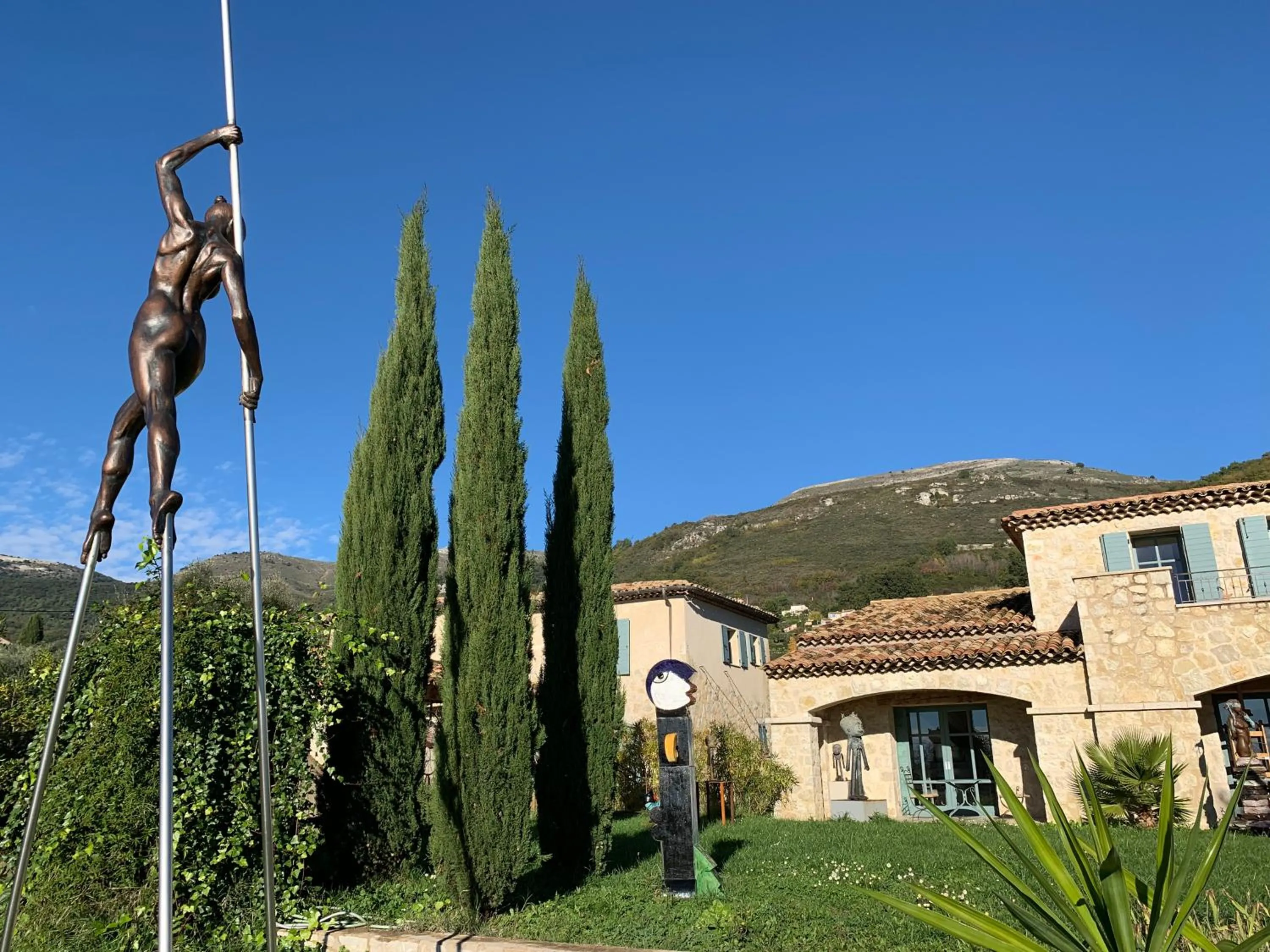 Garden in Les 4 éléments