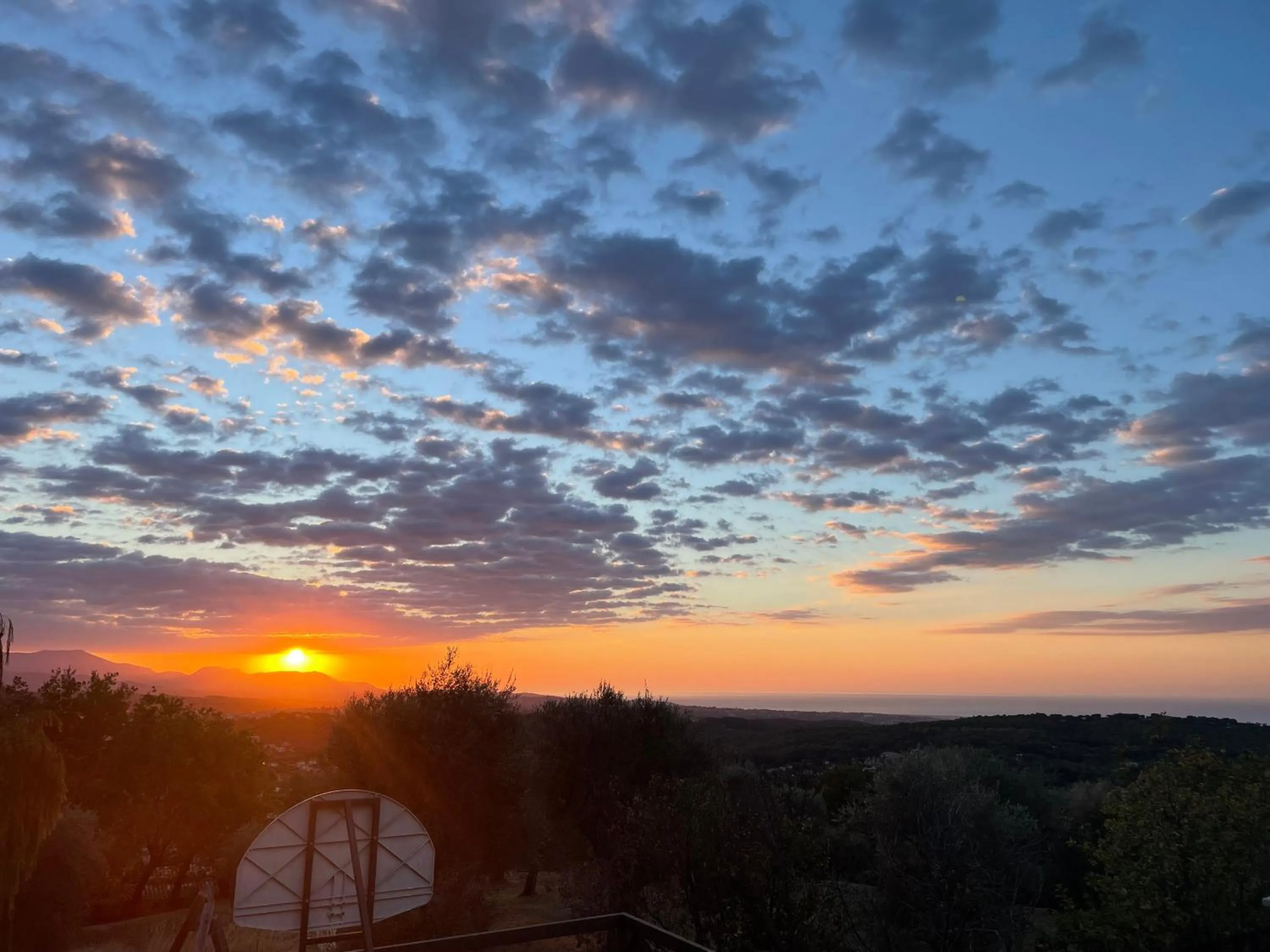 Sunrise in Les 4 éléments