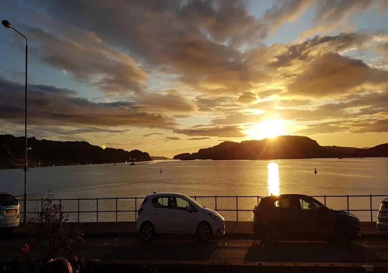 Sea view in Corriemar House