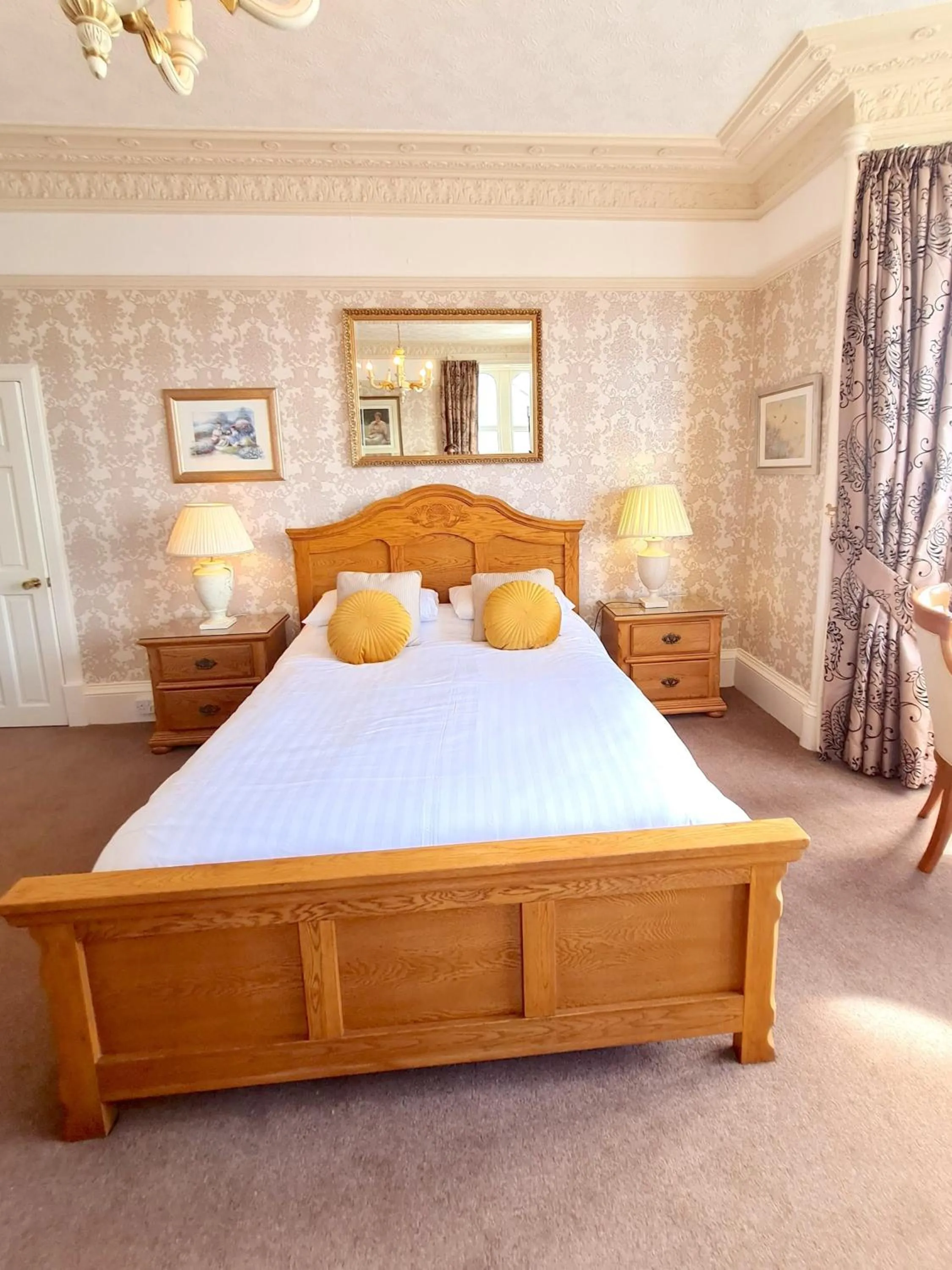 Bed in Corriemar House