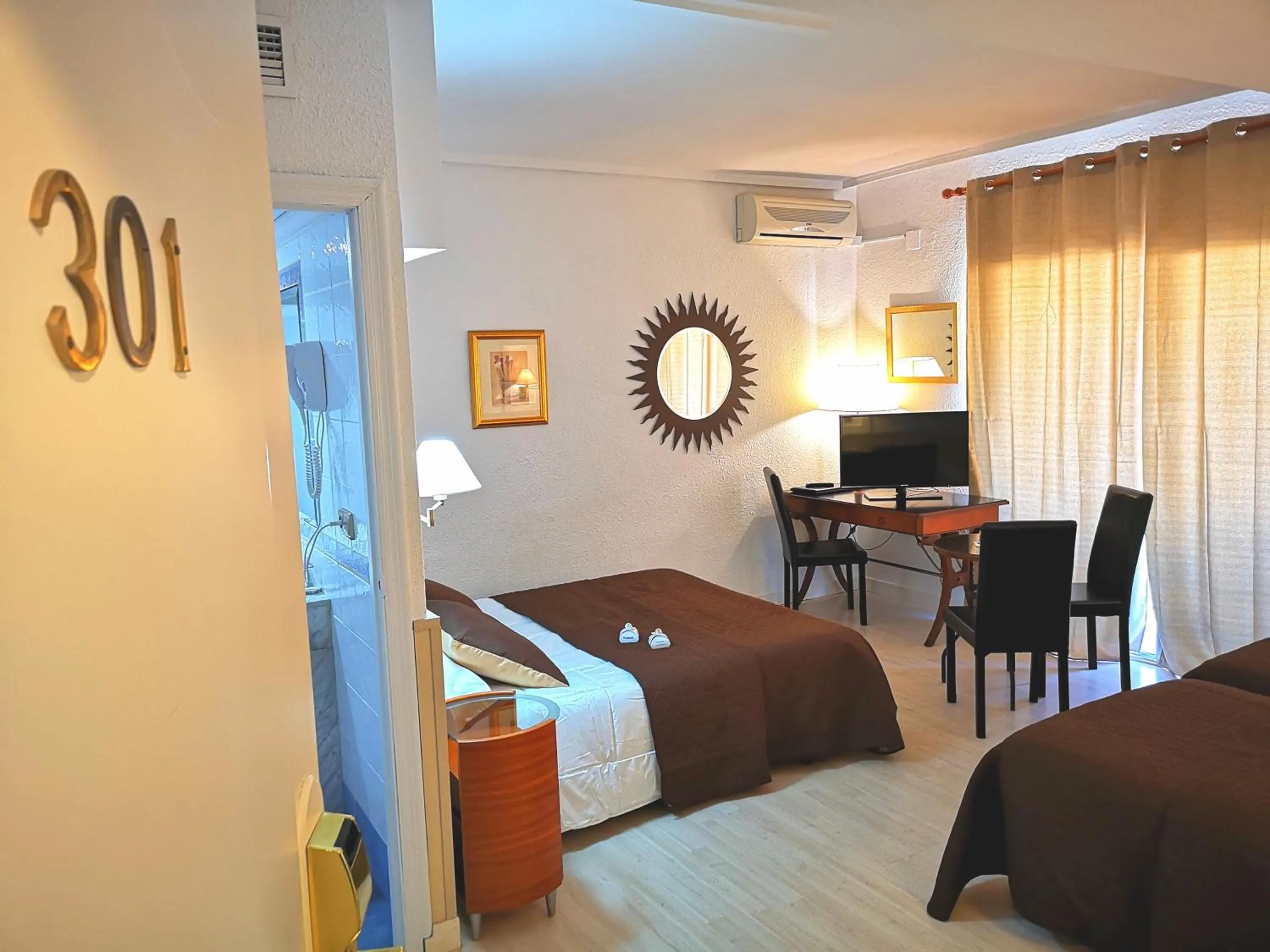 Bedroom, Bed in Hotel Polamar