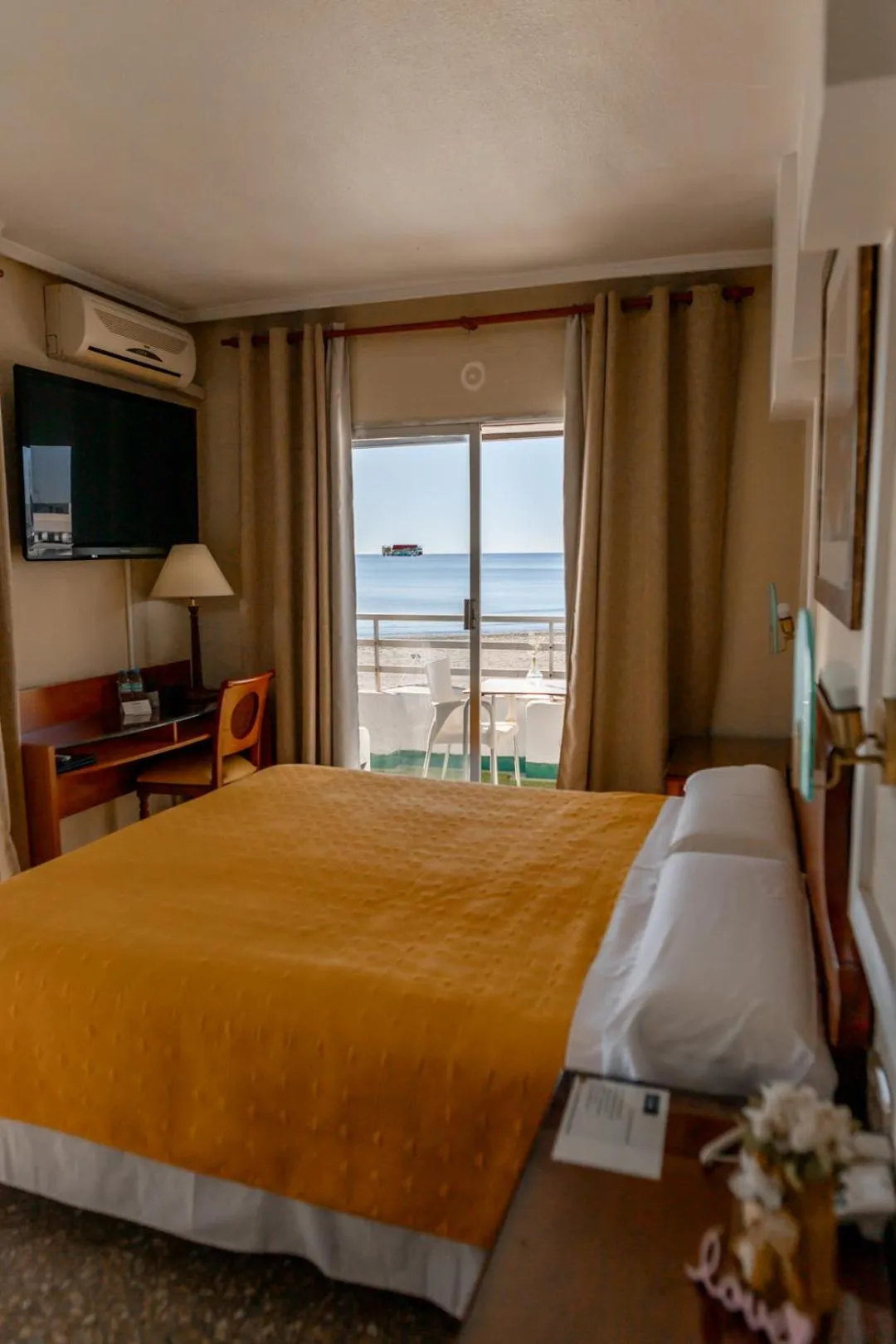 Bed in Hotel Polamar