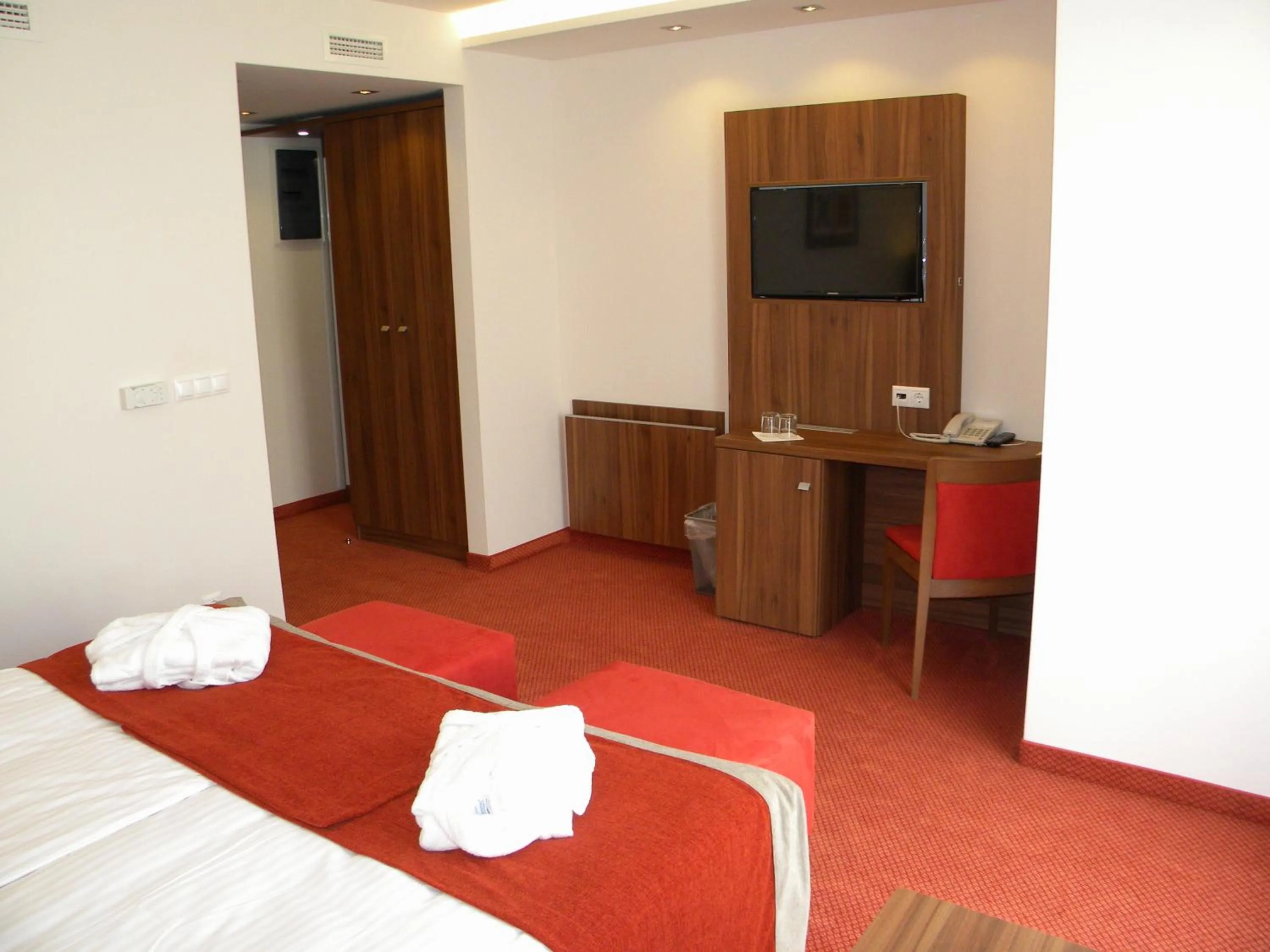 Photo of the whole room, Bed in Bükkös Hotel & Spa