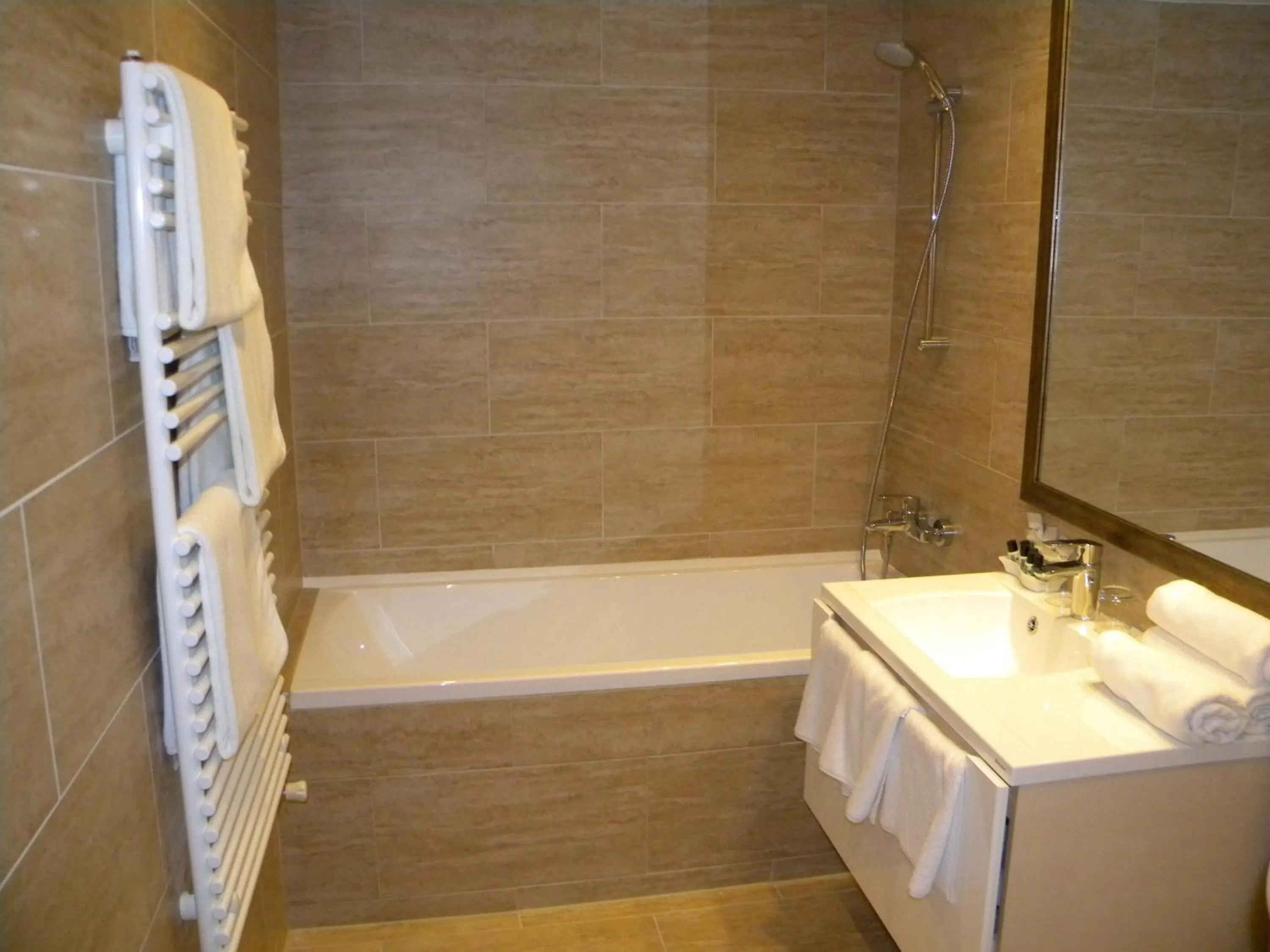 Bathroom in Bükkös Hotel & Spa