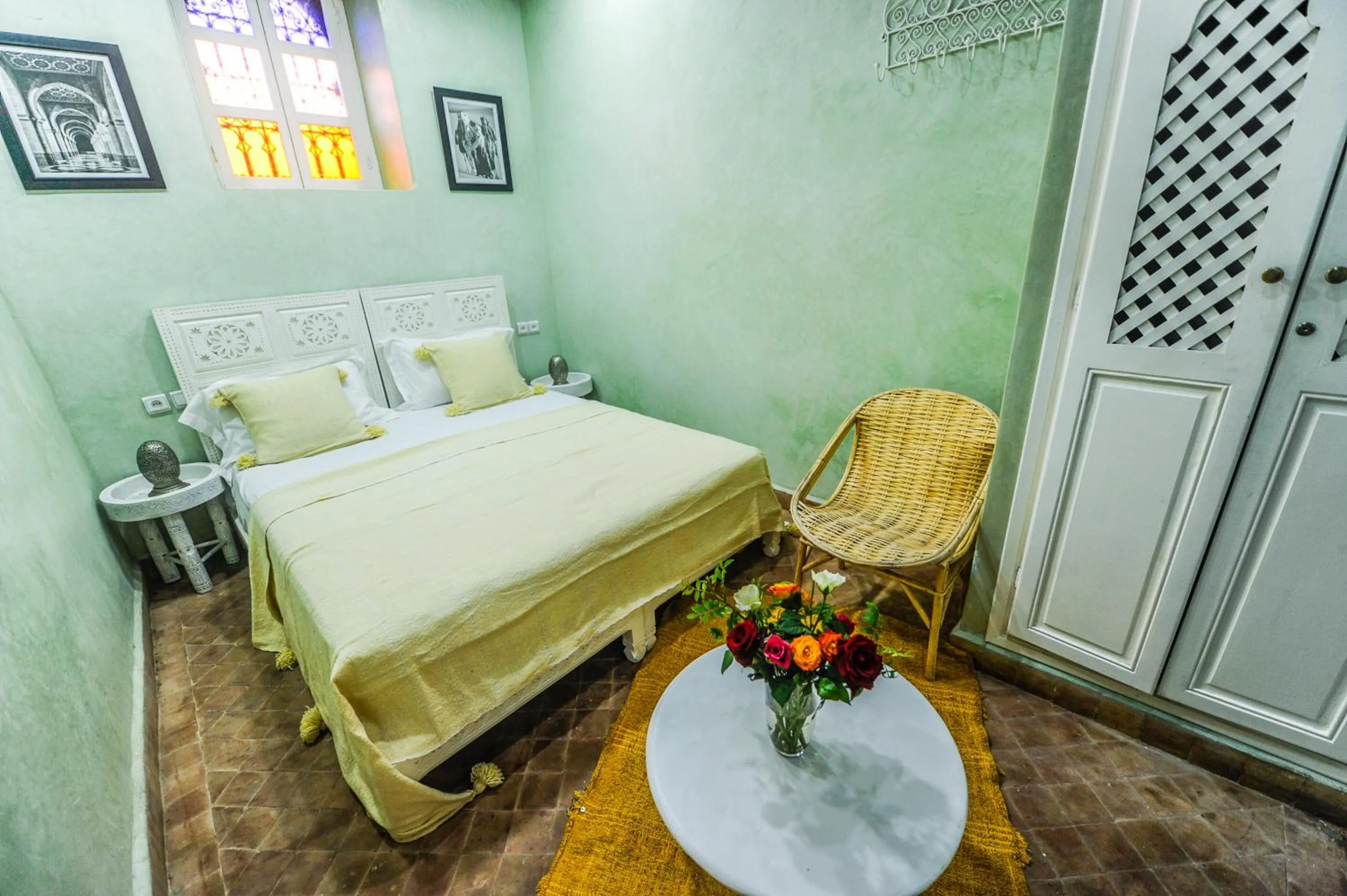 Photo of the whole room, Bed in Riad Milouda