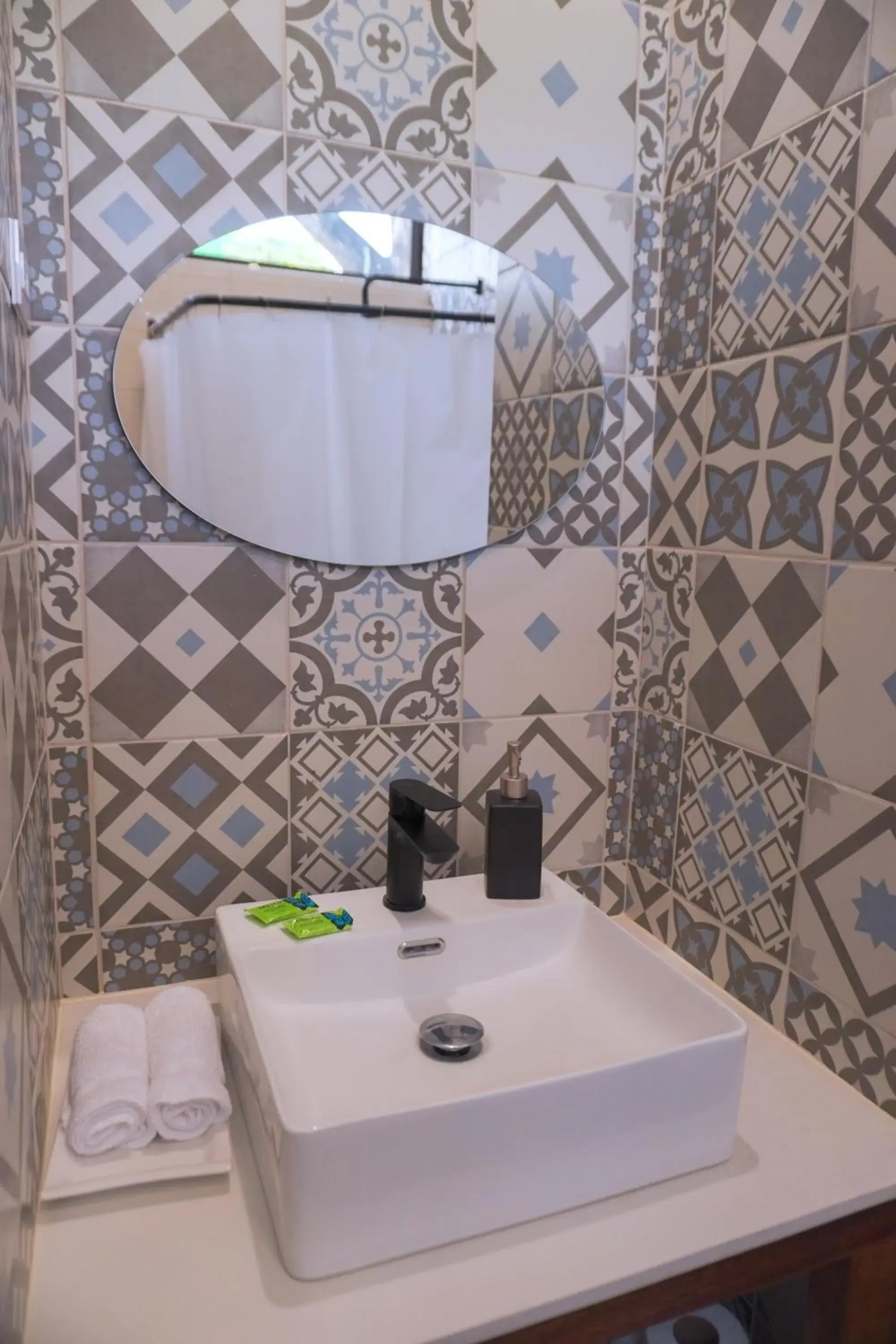 Deluxe King Room in Hotel Diriá Santa Cruz Deluxe King Room in Hotel Diriá Santa Cruz