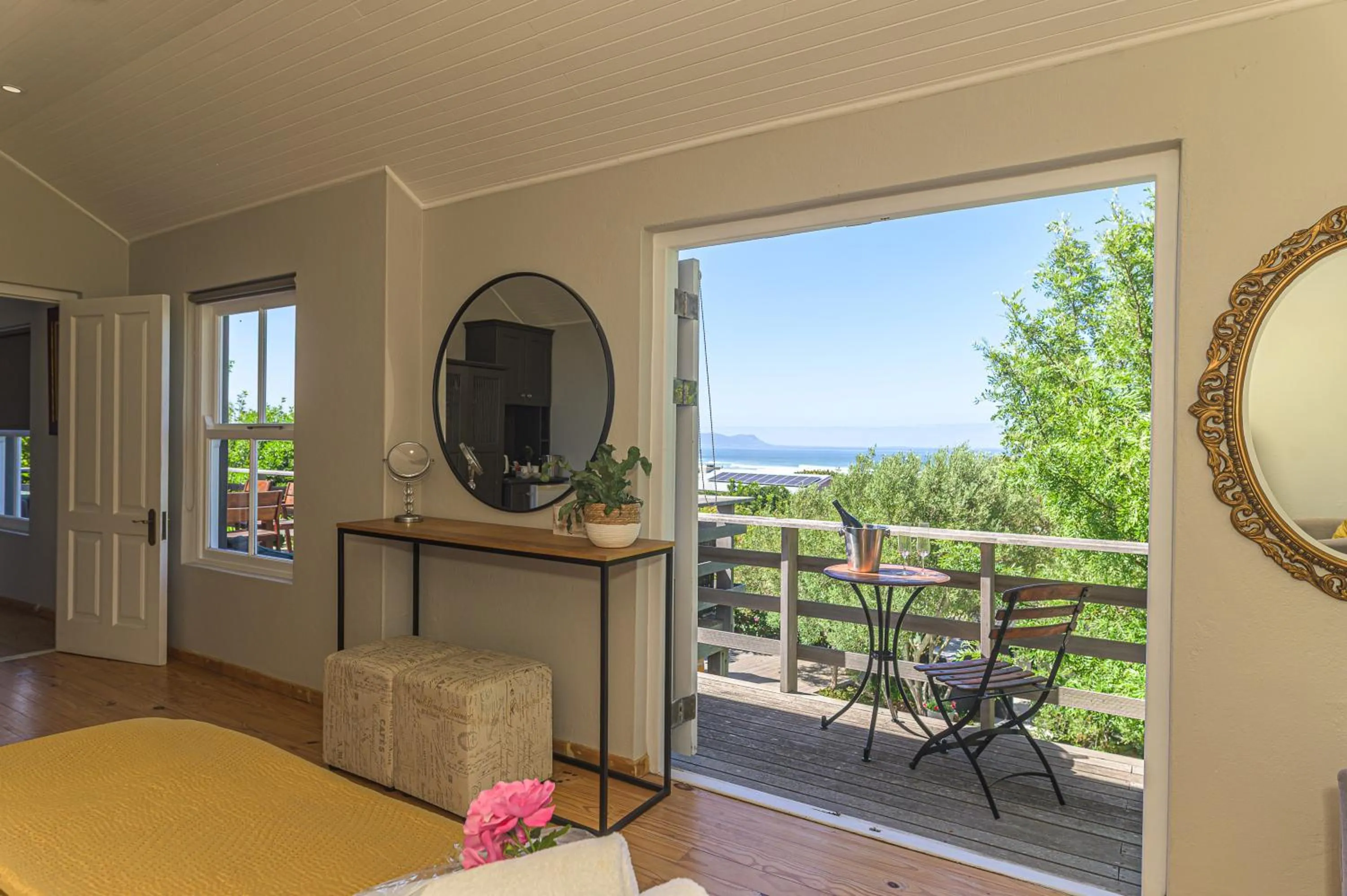 Villa Blu Guesthouse