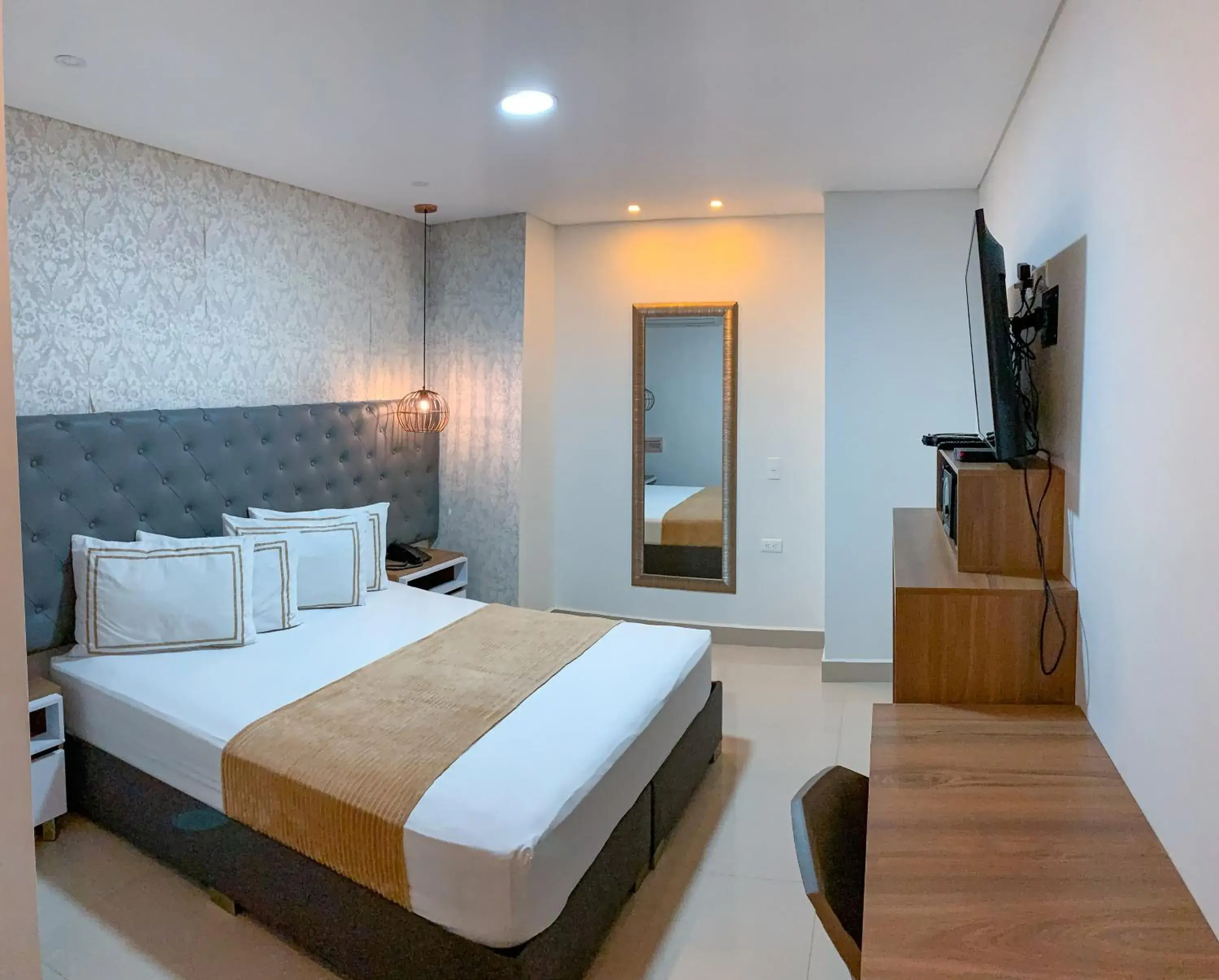 TV and multimedia, Bed in Infinity Hotel TV and multimedia, Bed in Infinity Hotel