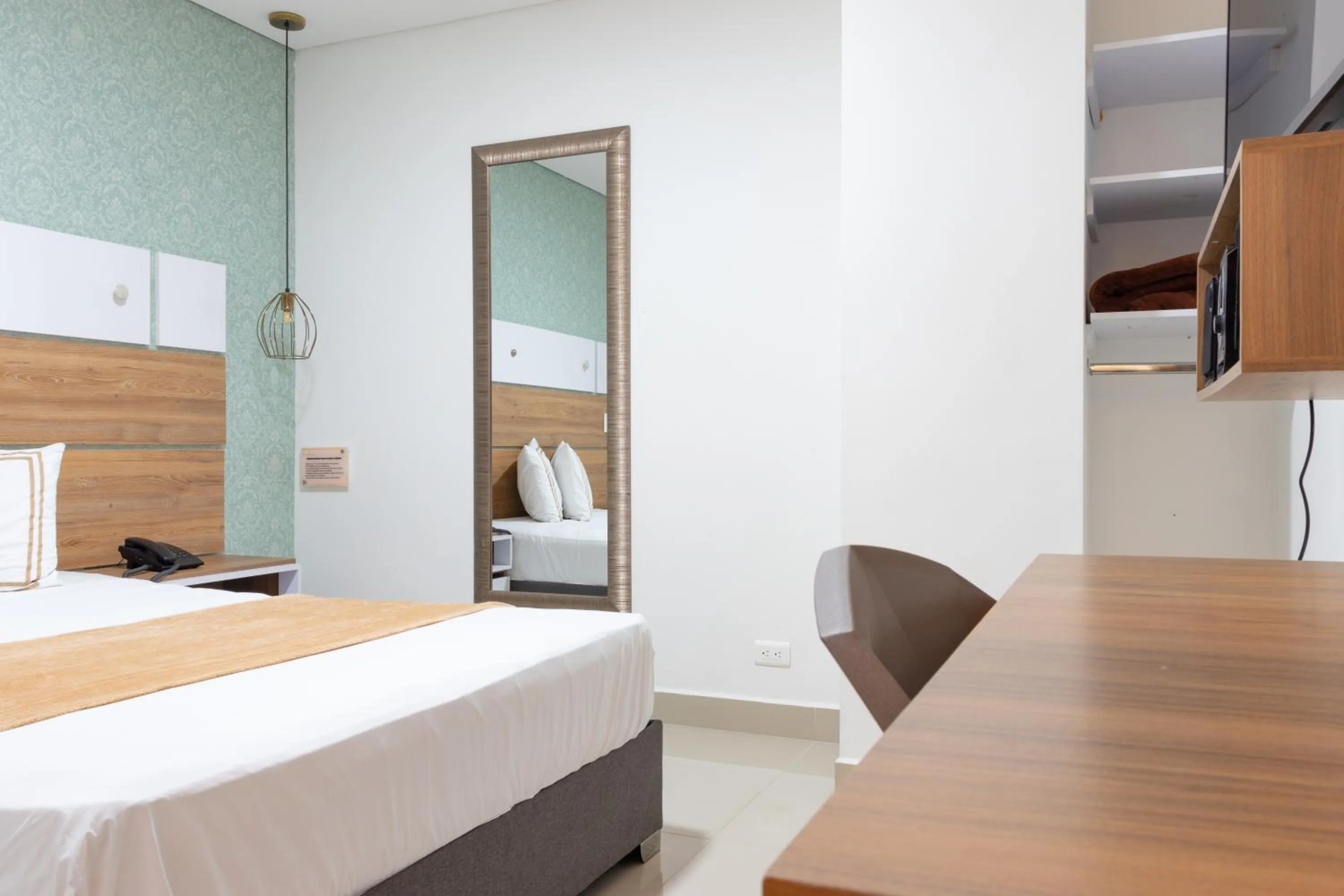 Bedroom, Bed in Infinity Hotel