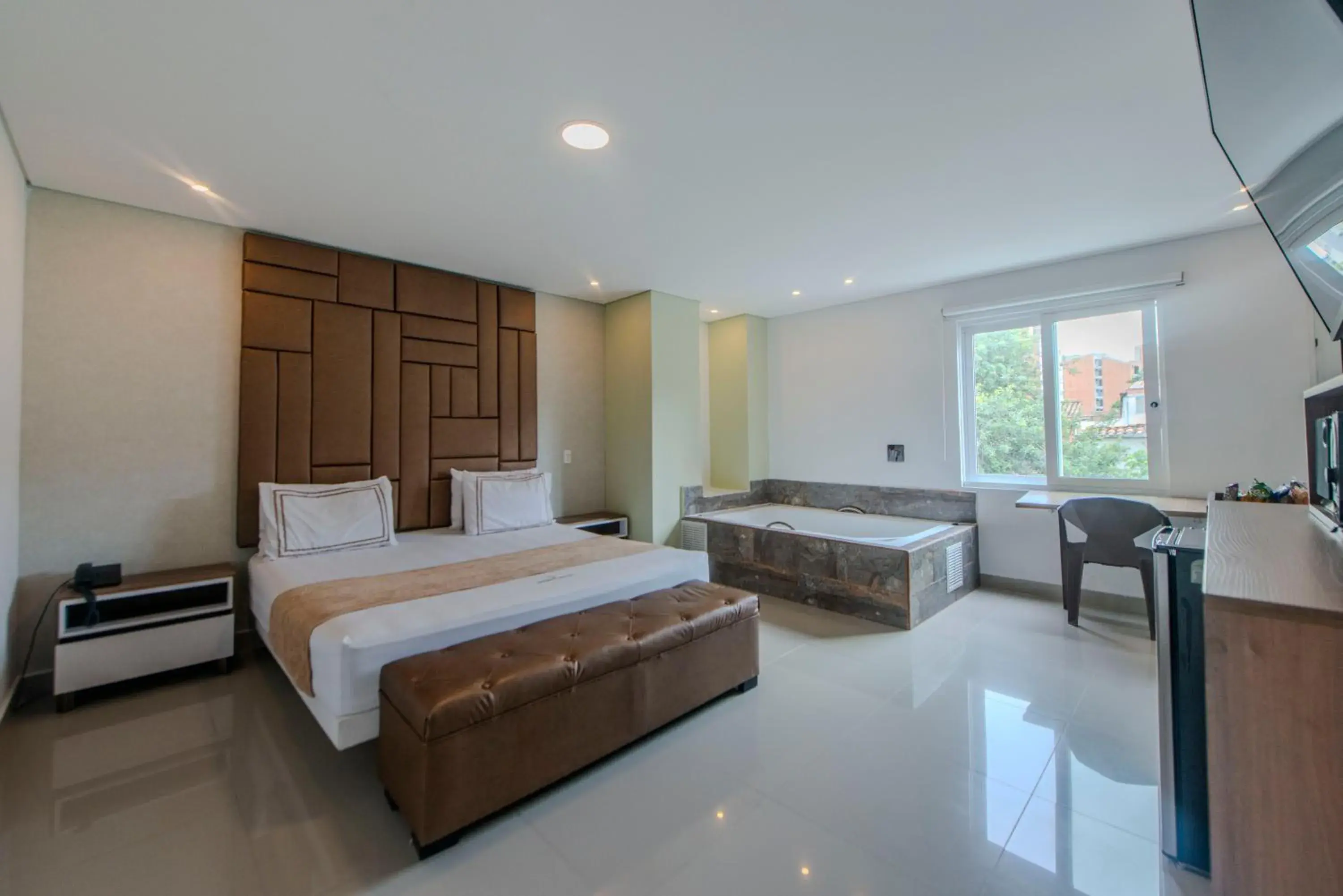 Deluxe Junior Suite - single occupancy in Infinity Hotel Deluxe Junior Suite - single occupancy in Infinity Hotel