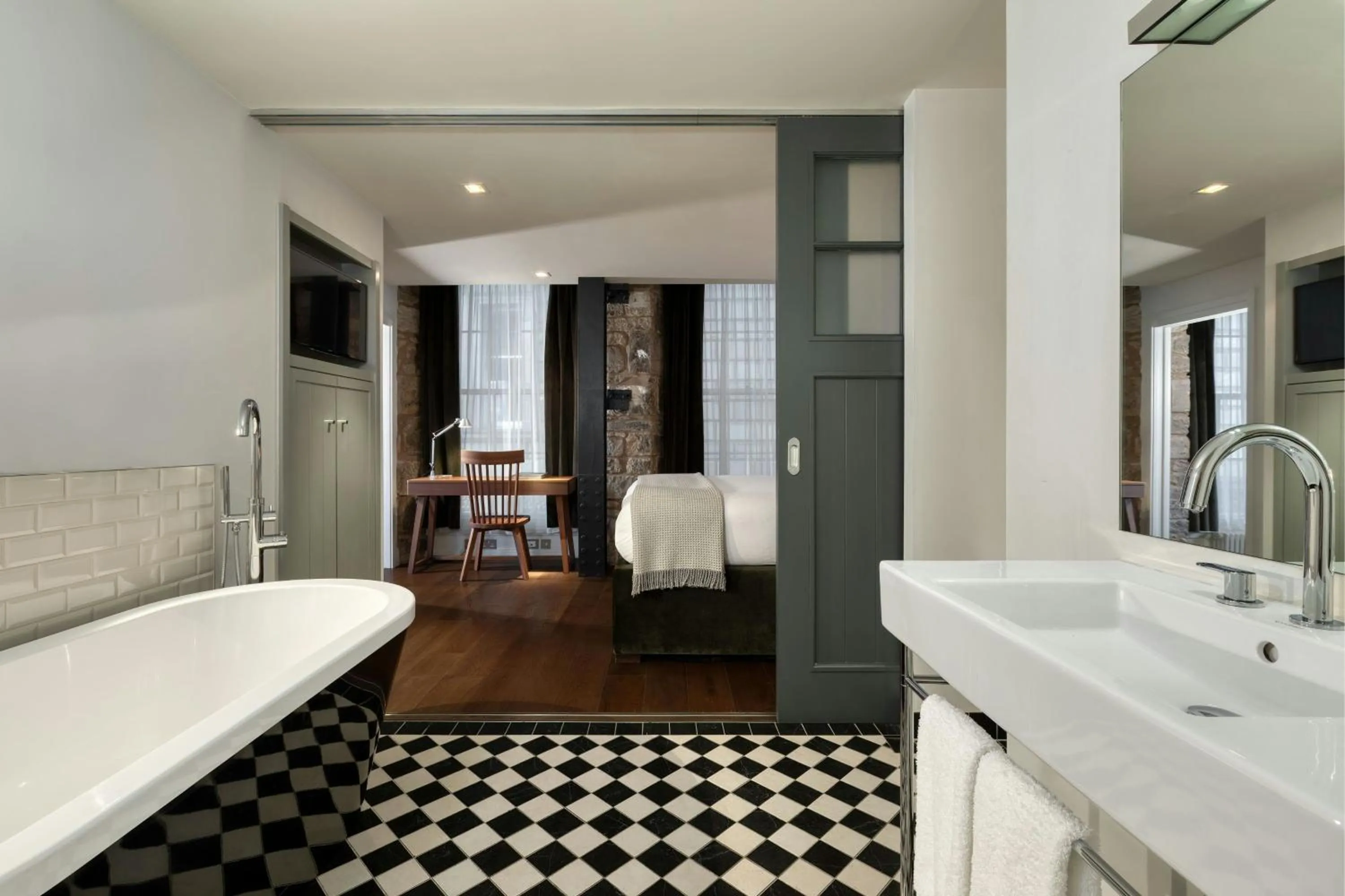 Bathroom in Old Town Chambers, Autograph Collection