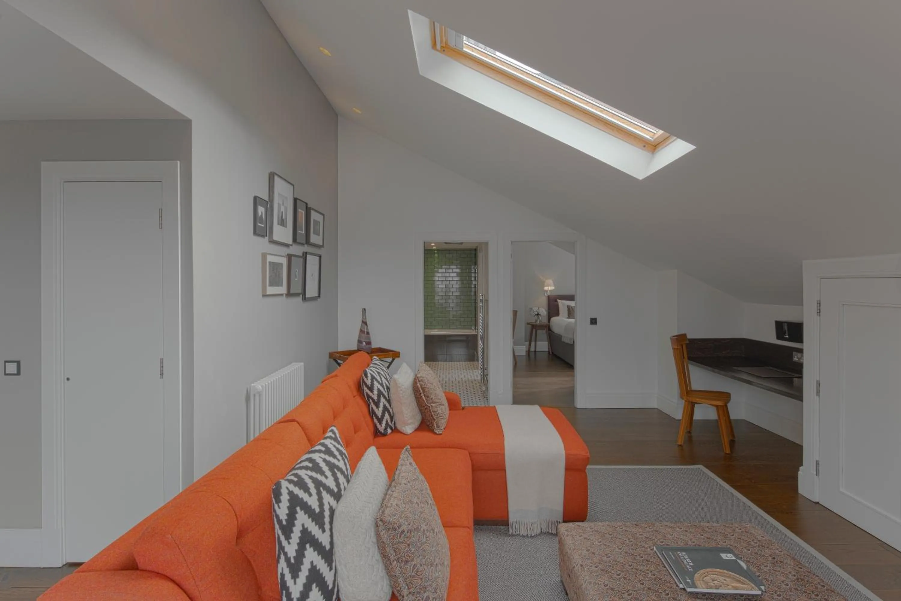 One Bedroom Penthouse Apartment in Old Town Chambers, Autograph Collection