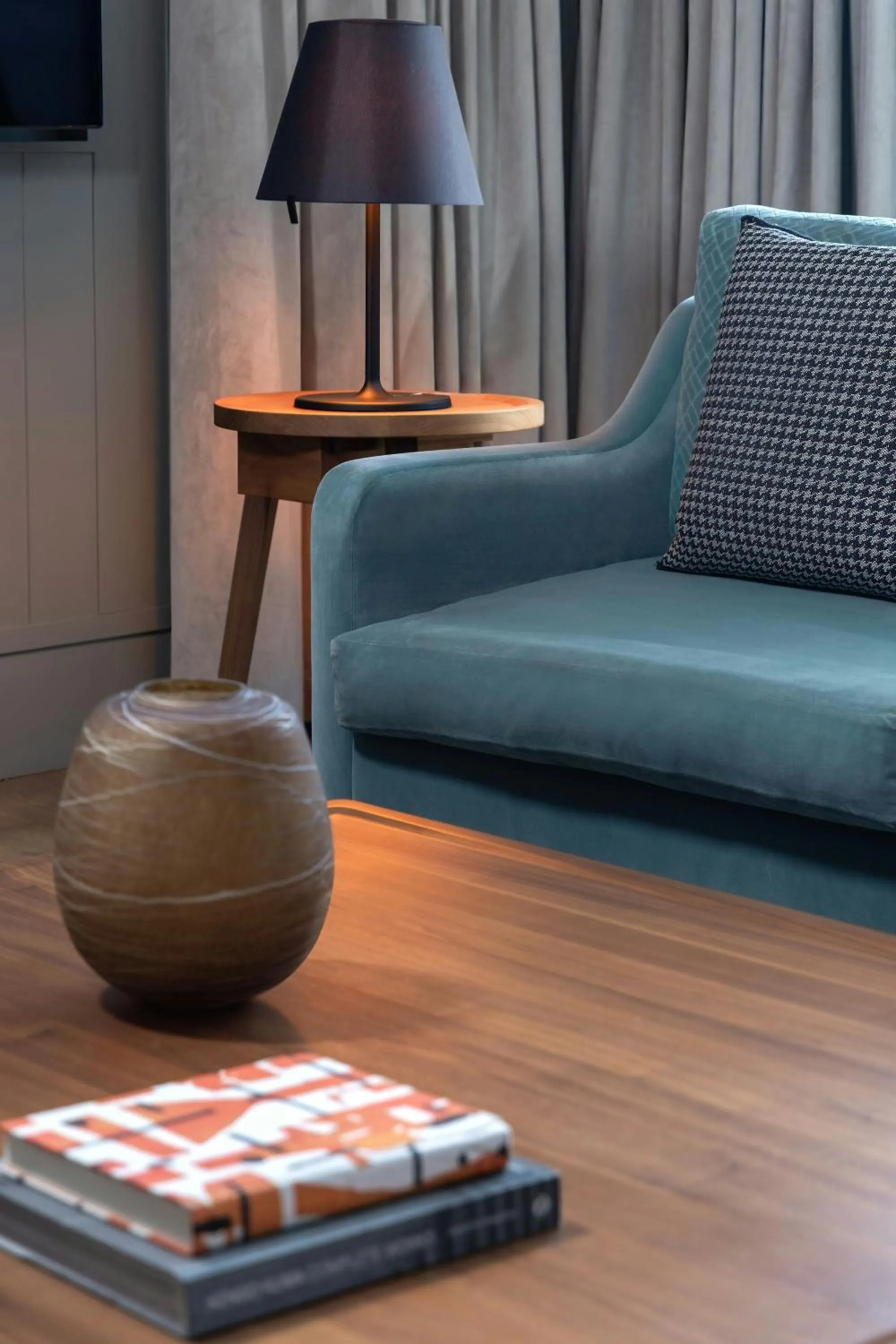 Bedroom in Old Town Chambers, Autograph Collection