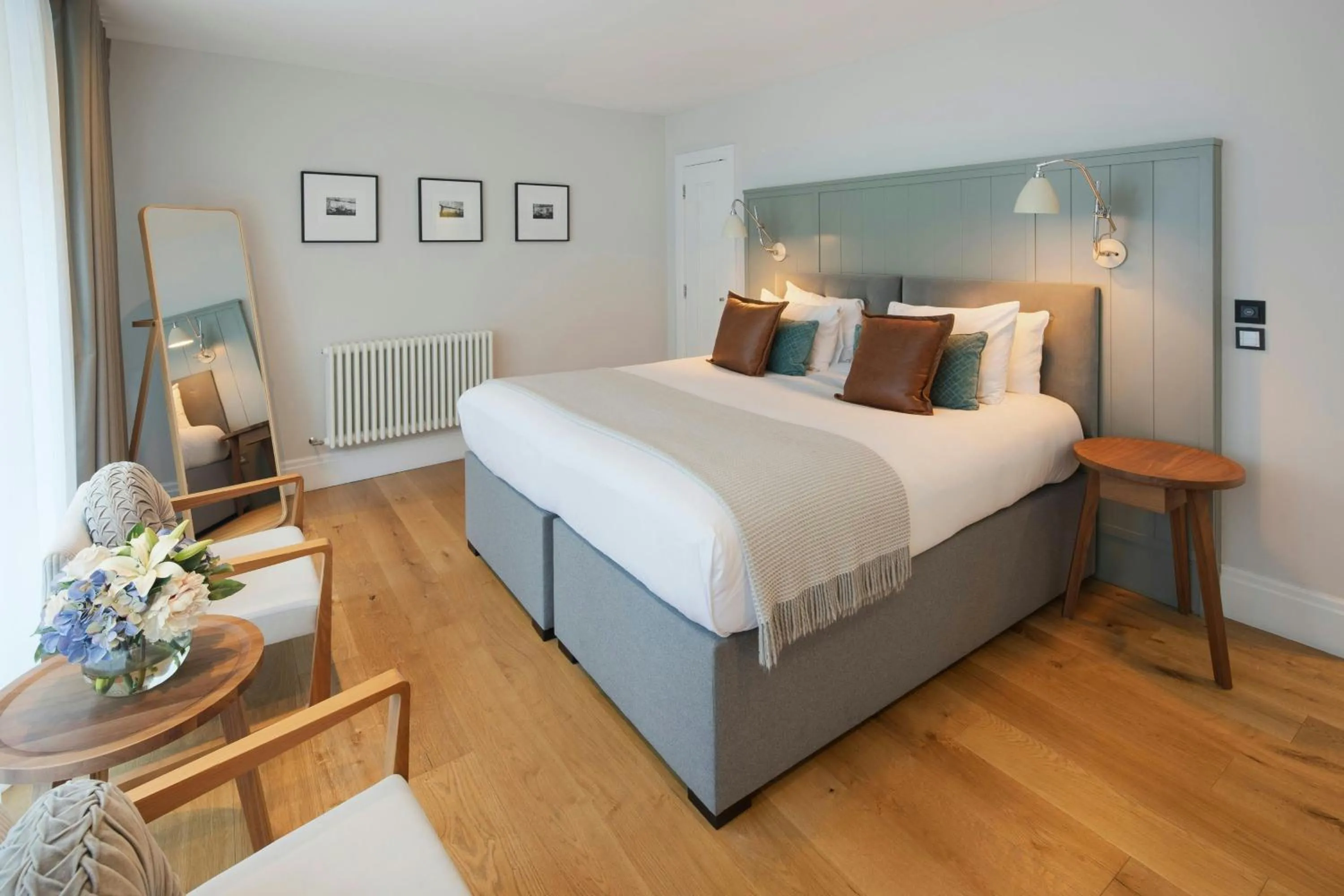 Bedroom, Bed in Old Town Chambers, Autograph Collection