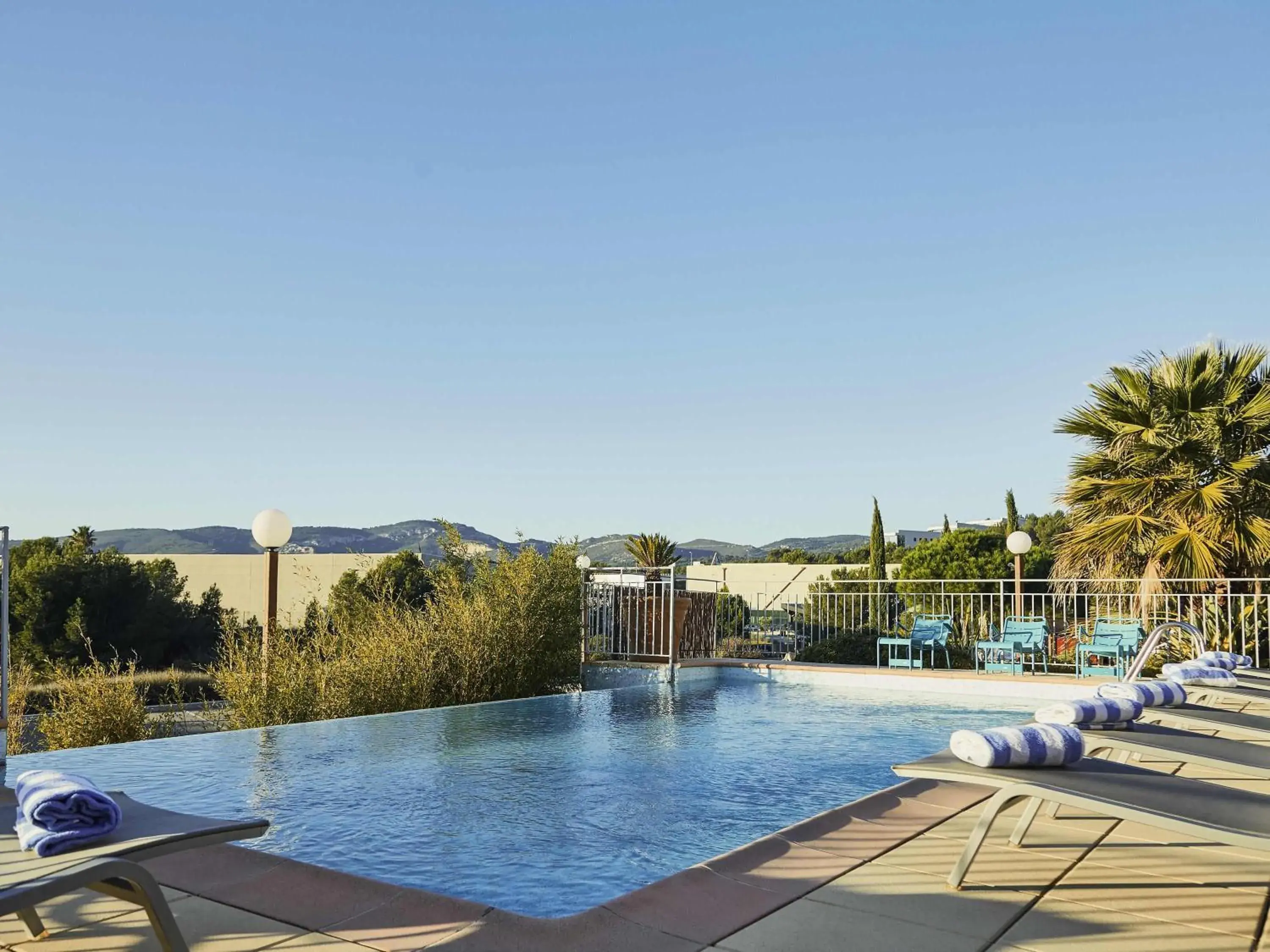 Pool view in ibis La Ciotat Pool view in ibis La Ciotat