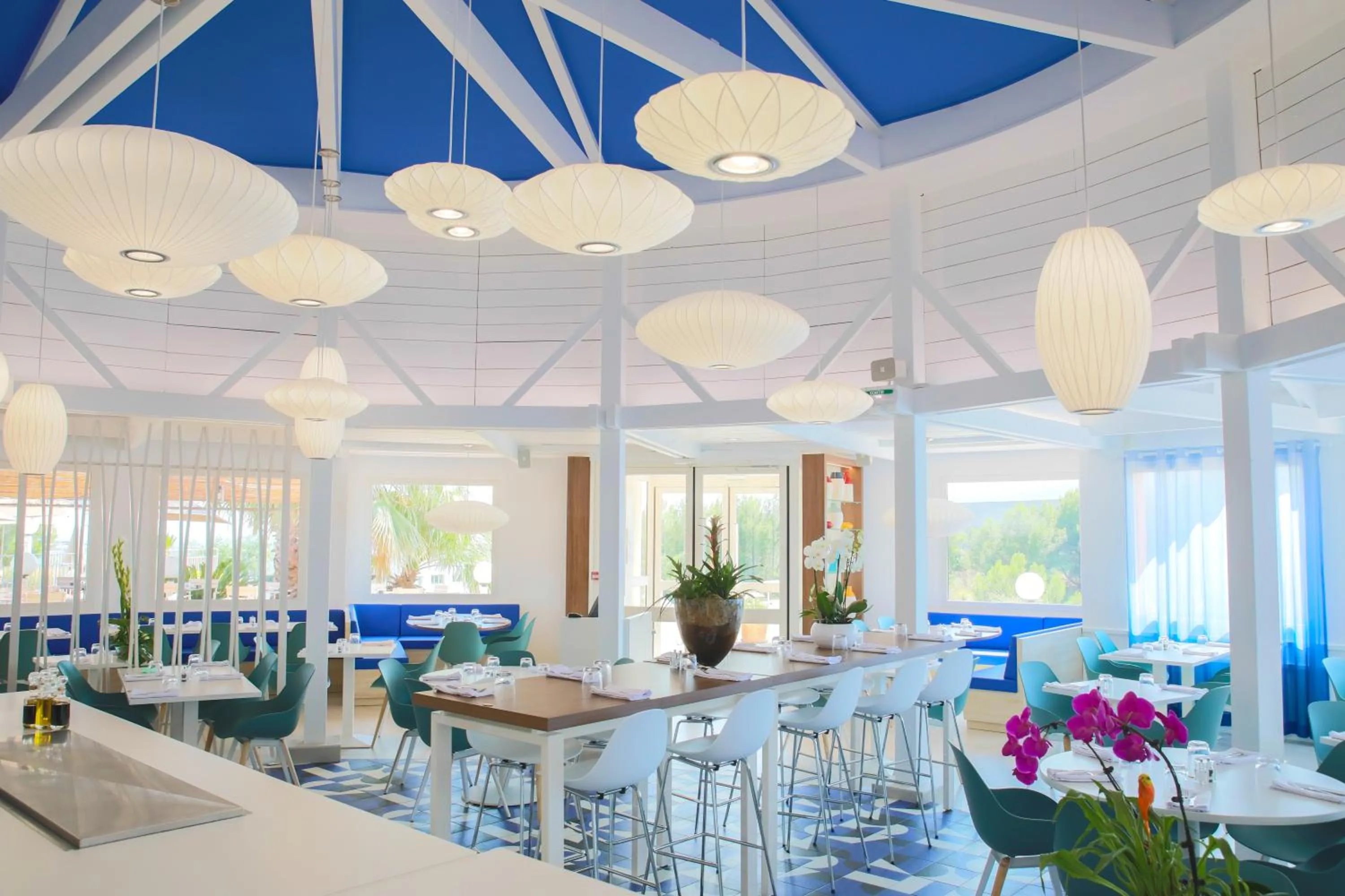 Restaurant/places to eat in ibis La Ciotat