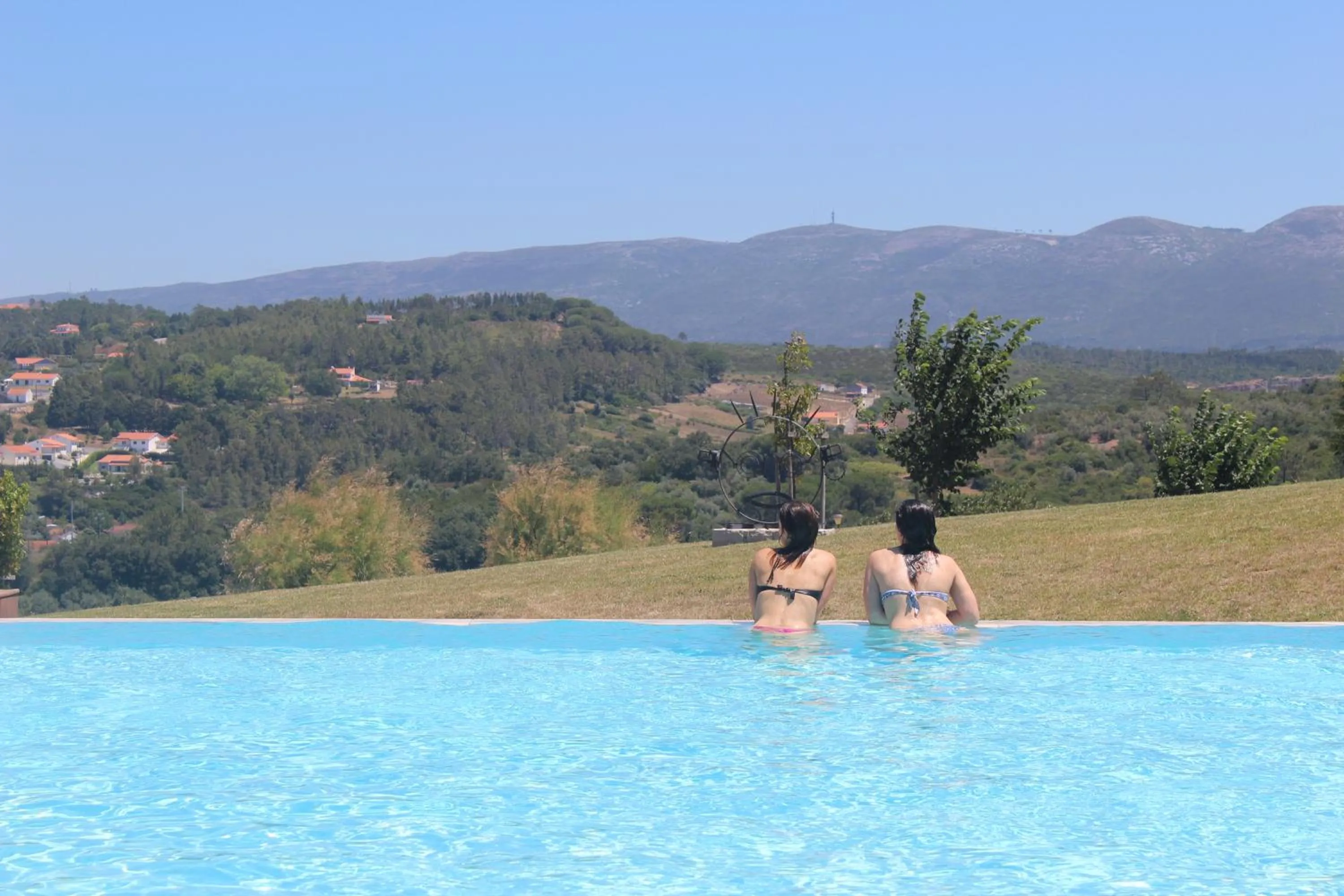 Swimming pool in Real Abadia, Congress & Spa Hotel